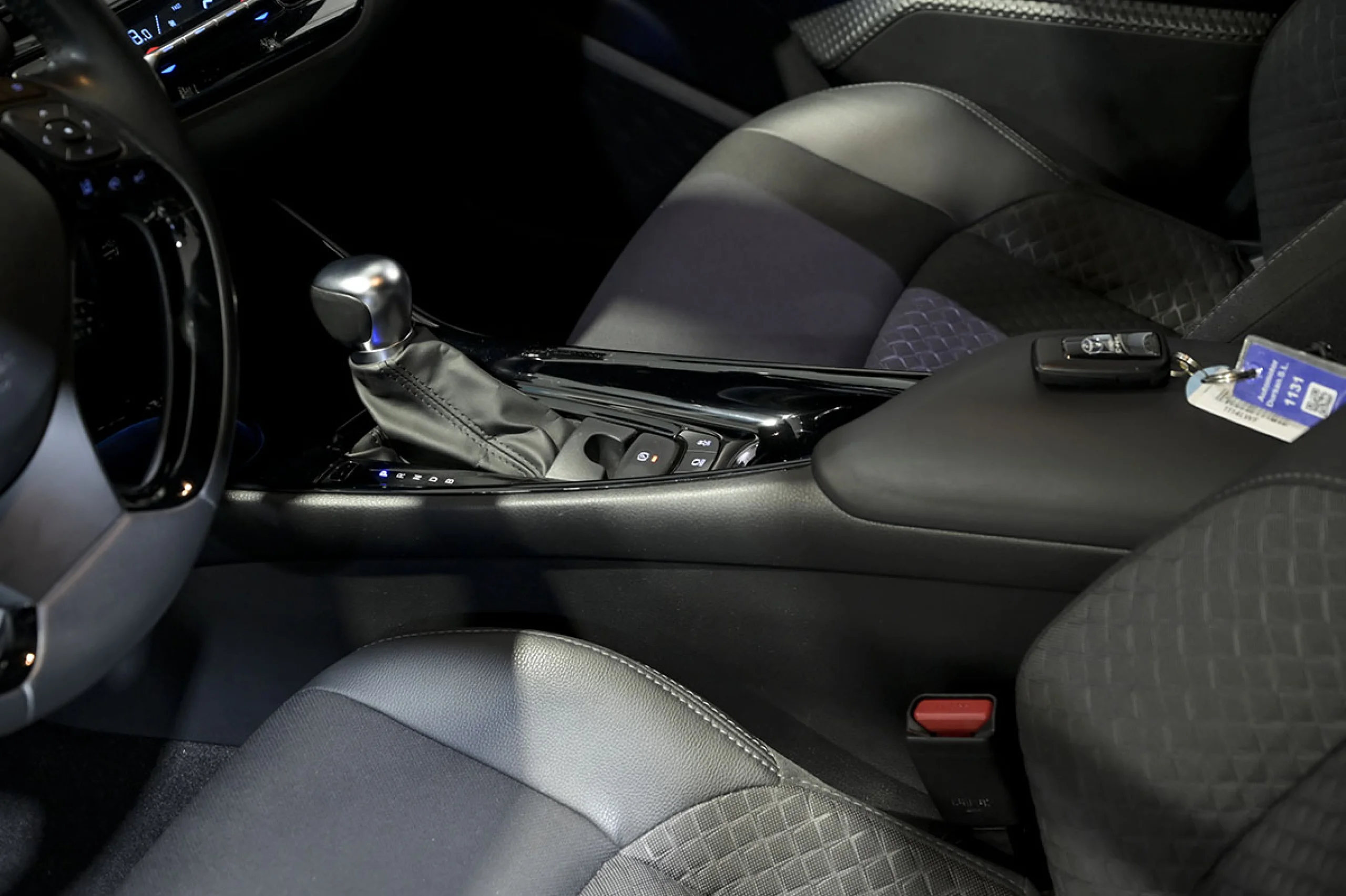 Toyota C-HR 1.8 125H Advance - Foto 27