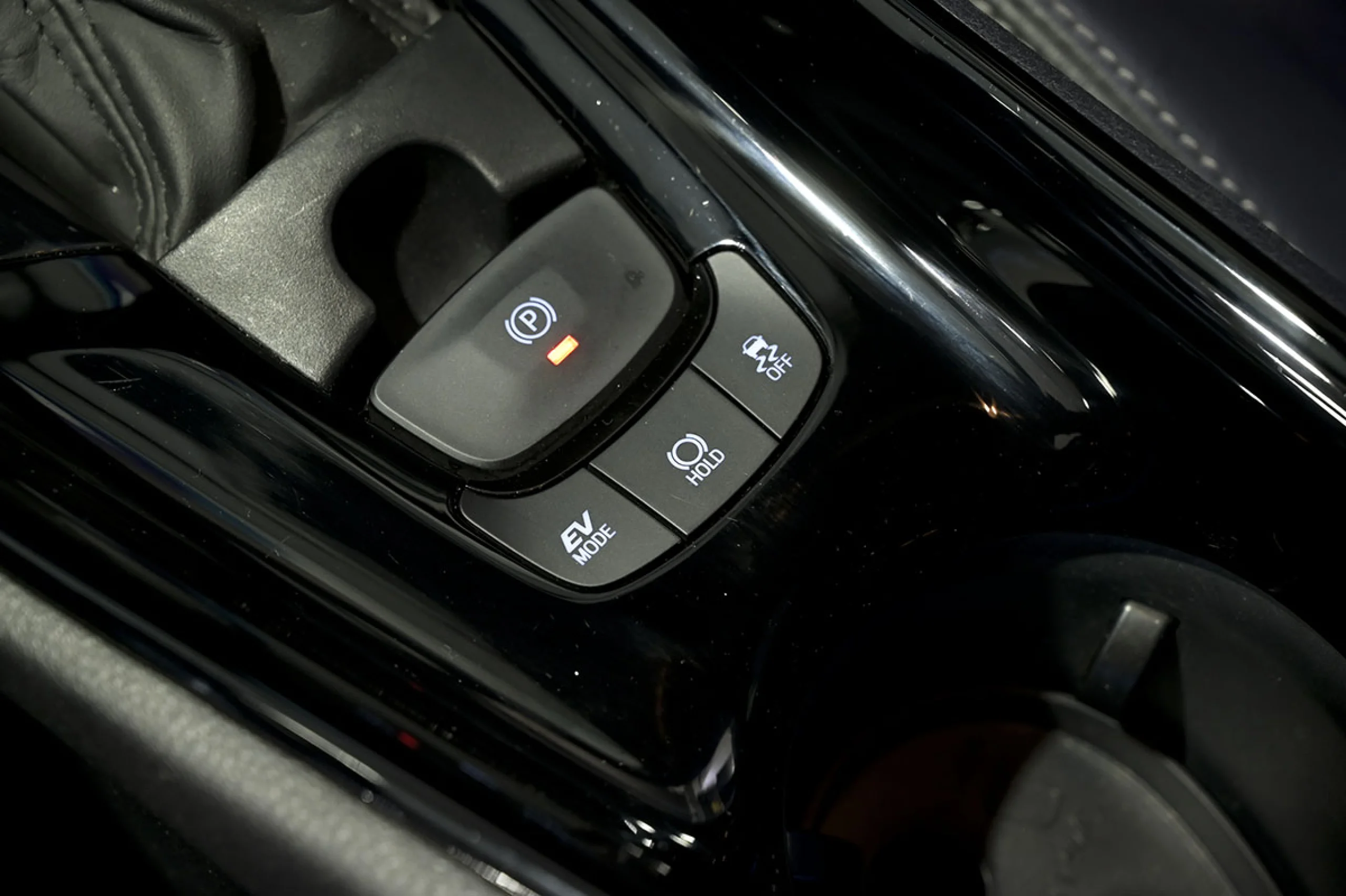 Toyota C-HR 1.8 125H Advance - Foto 28