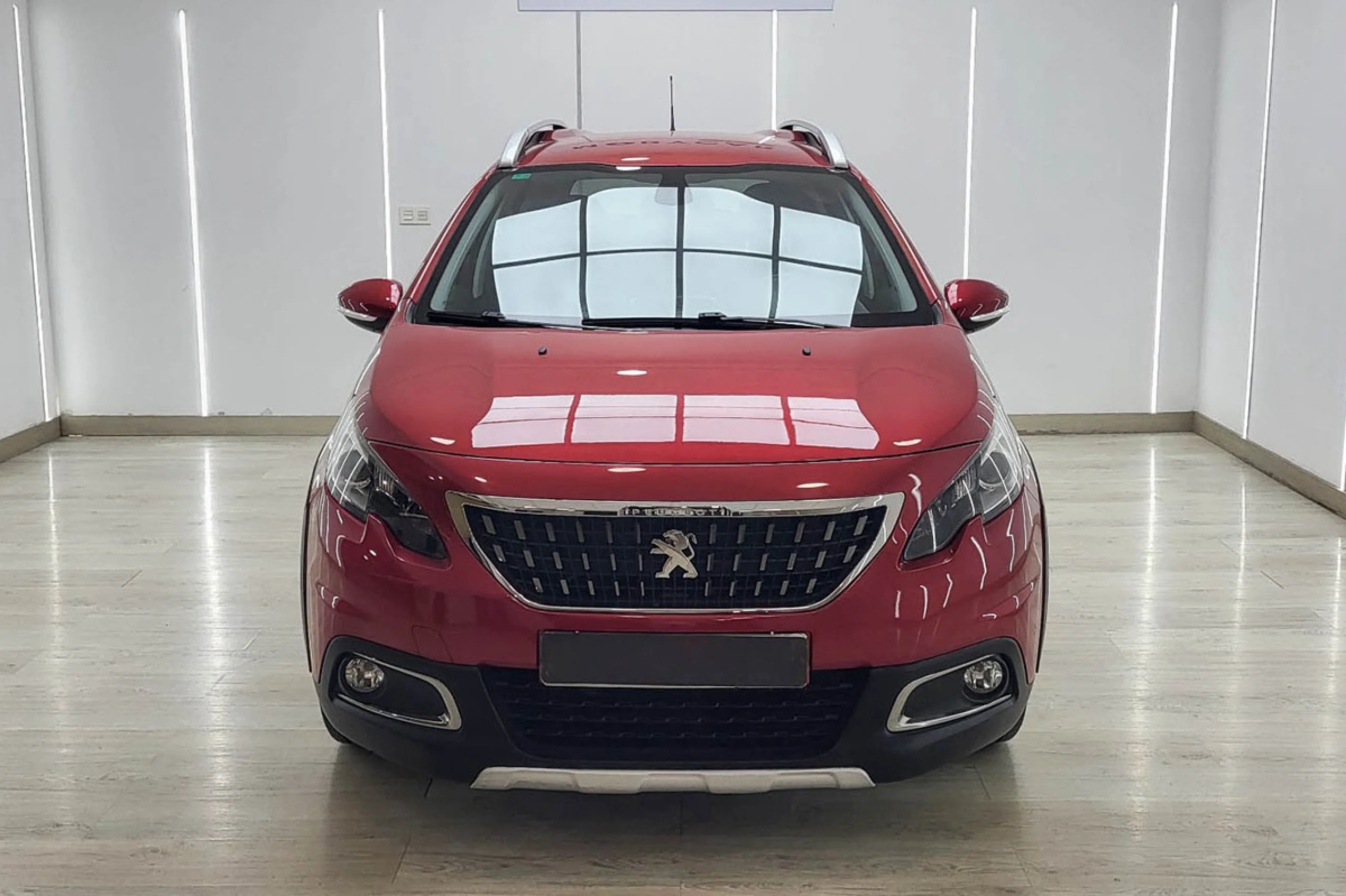 Peugeot 2008 Allure BlueHDi 120 SS EAT6 - Foto 2
