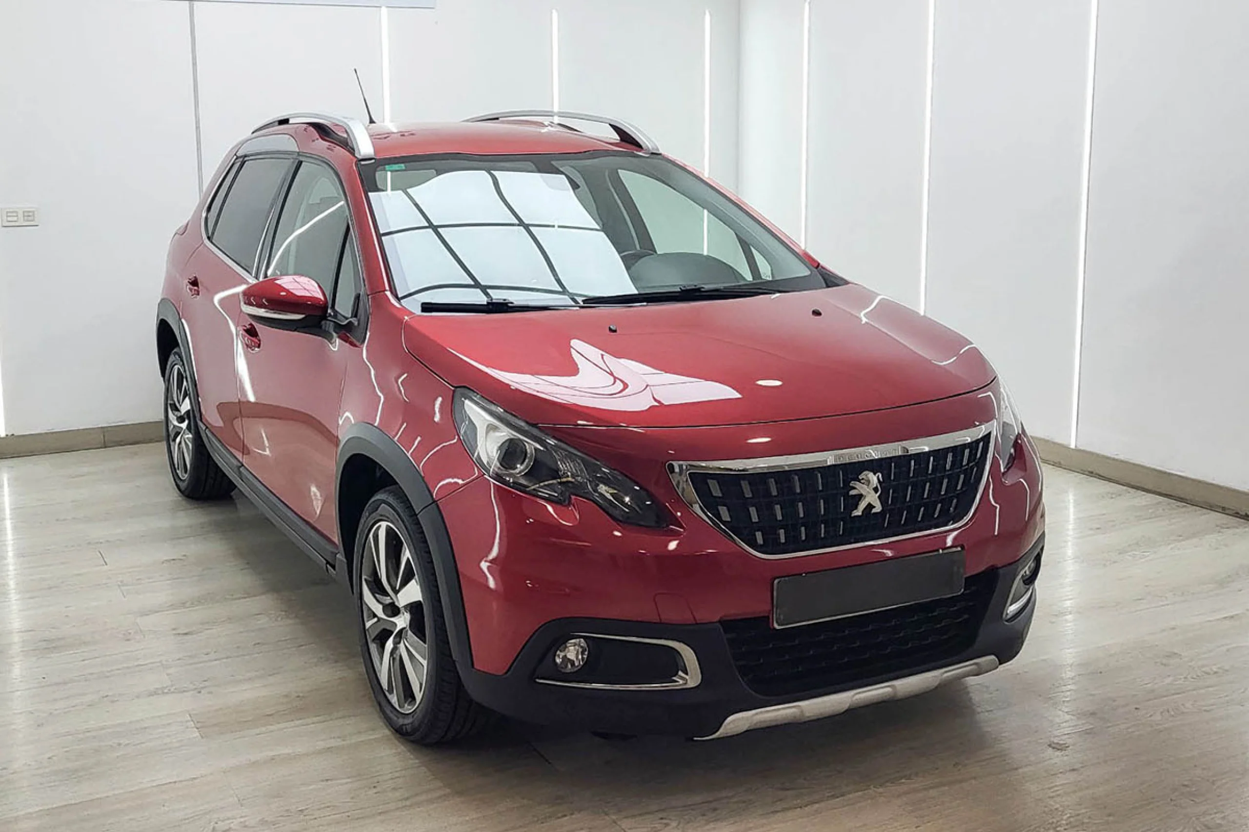 Peugeot 2008 Allure BlueHDi 120 SS EAT6 - Foto 3