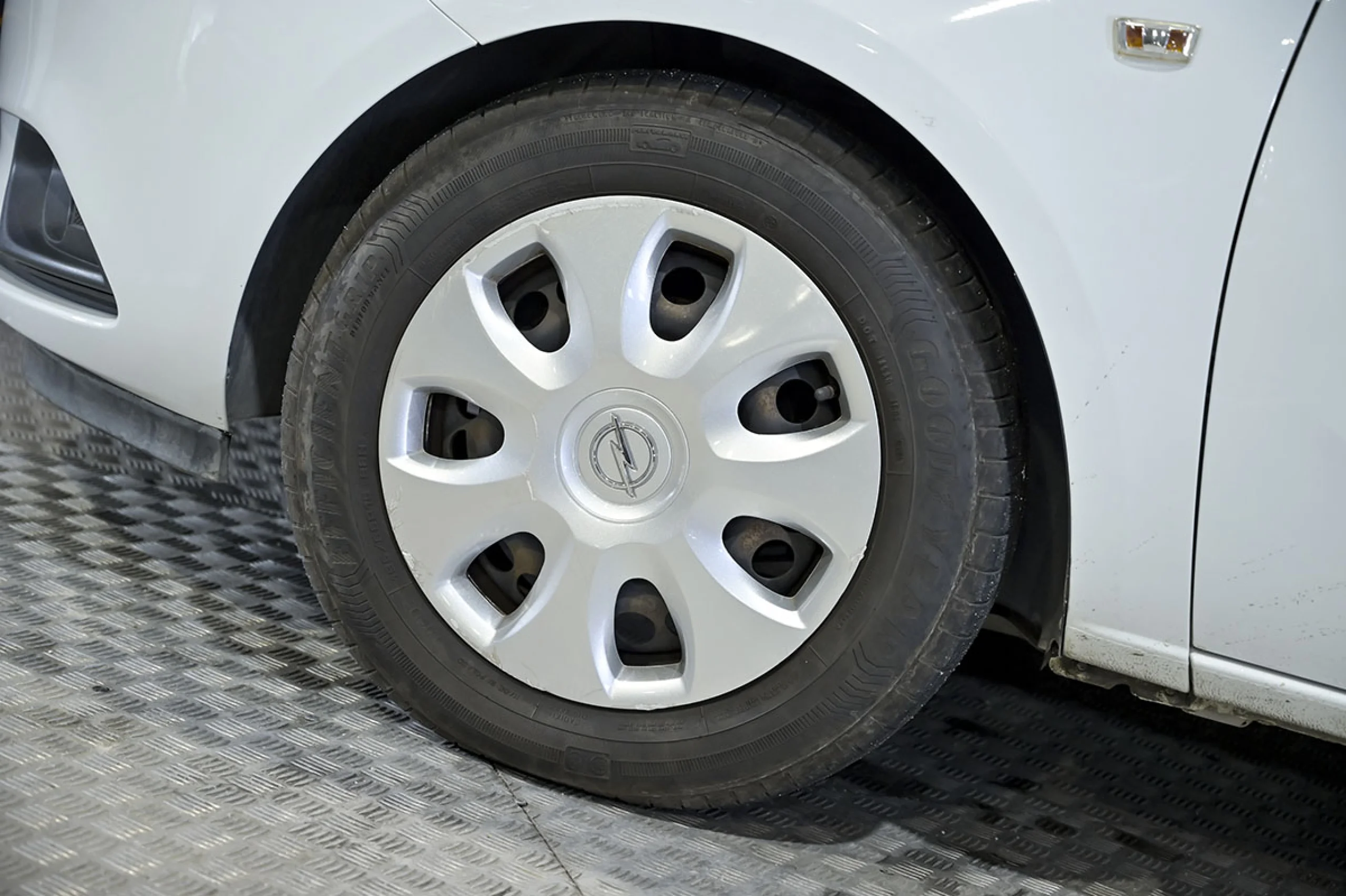 Opel Corsa 1.2 XEL 55kW 75CV Edition - Foto 13