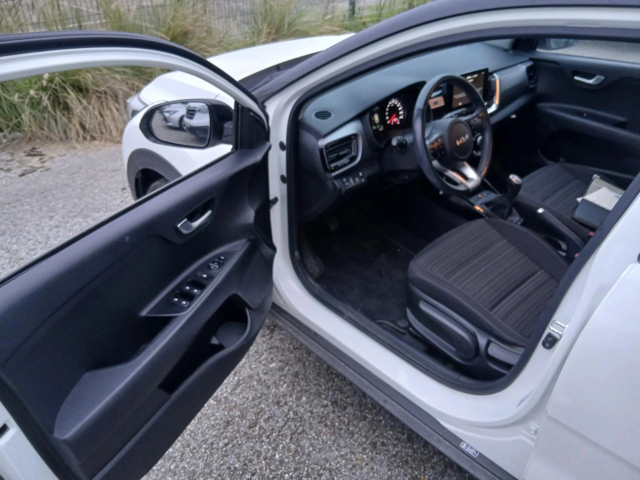 Kia Stonic 1.0 T-GDi 88kW (120CV) MHEV iMT Drive - Foto 5