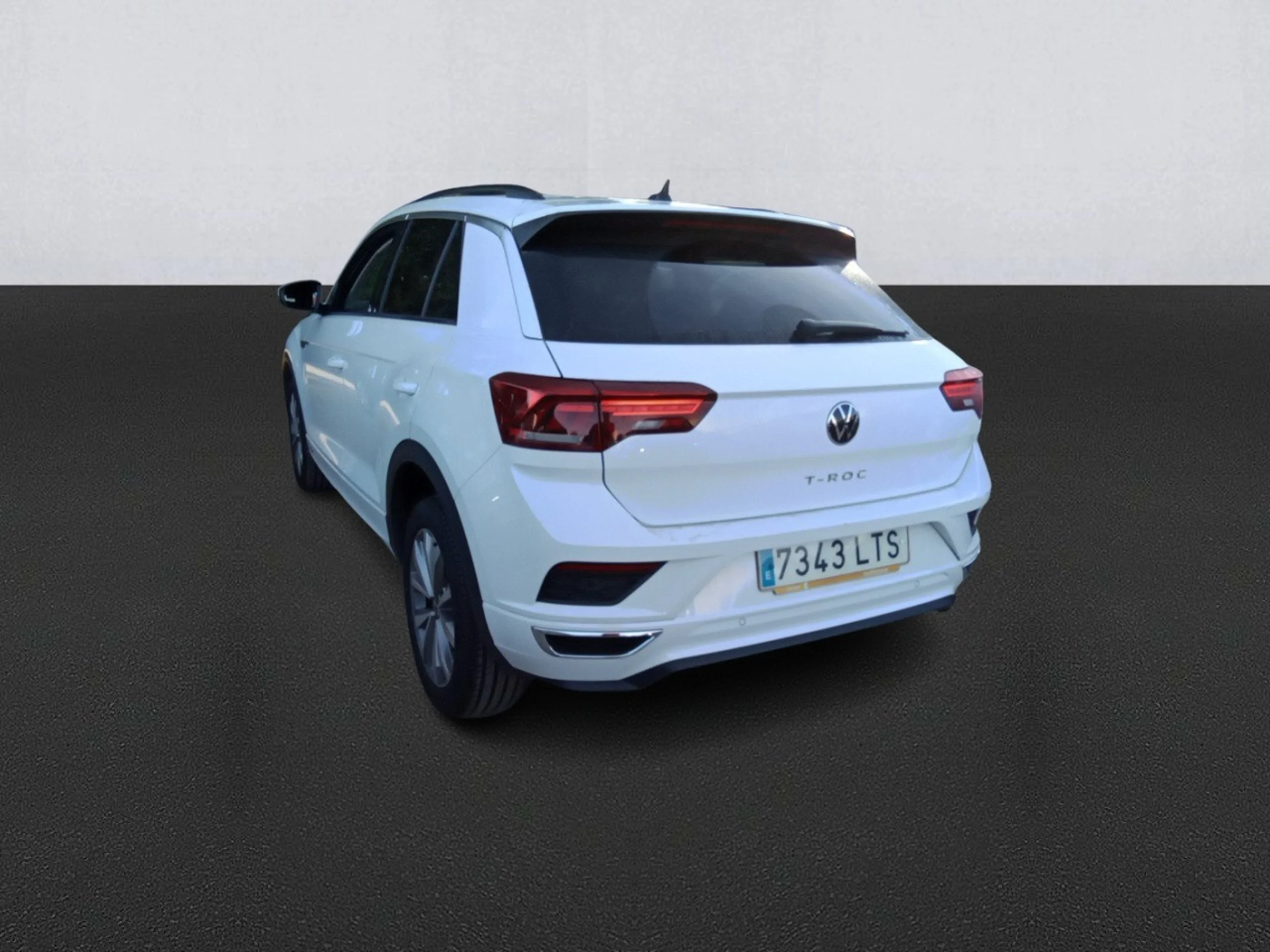 Volkswagen T-Roc Advance R-Line 1.0 TSI 81kW (110CV) - Foto 6