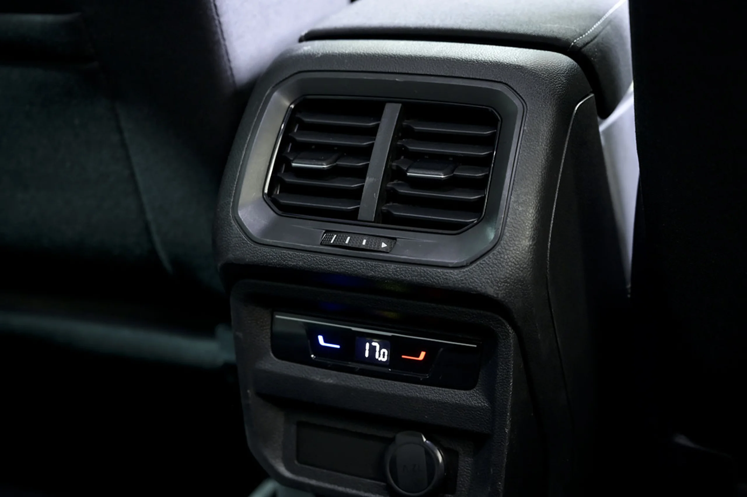 Volkswagen Tiguan Life 2.0 TDI 110kW 150CV DSG - Foto 24