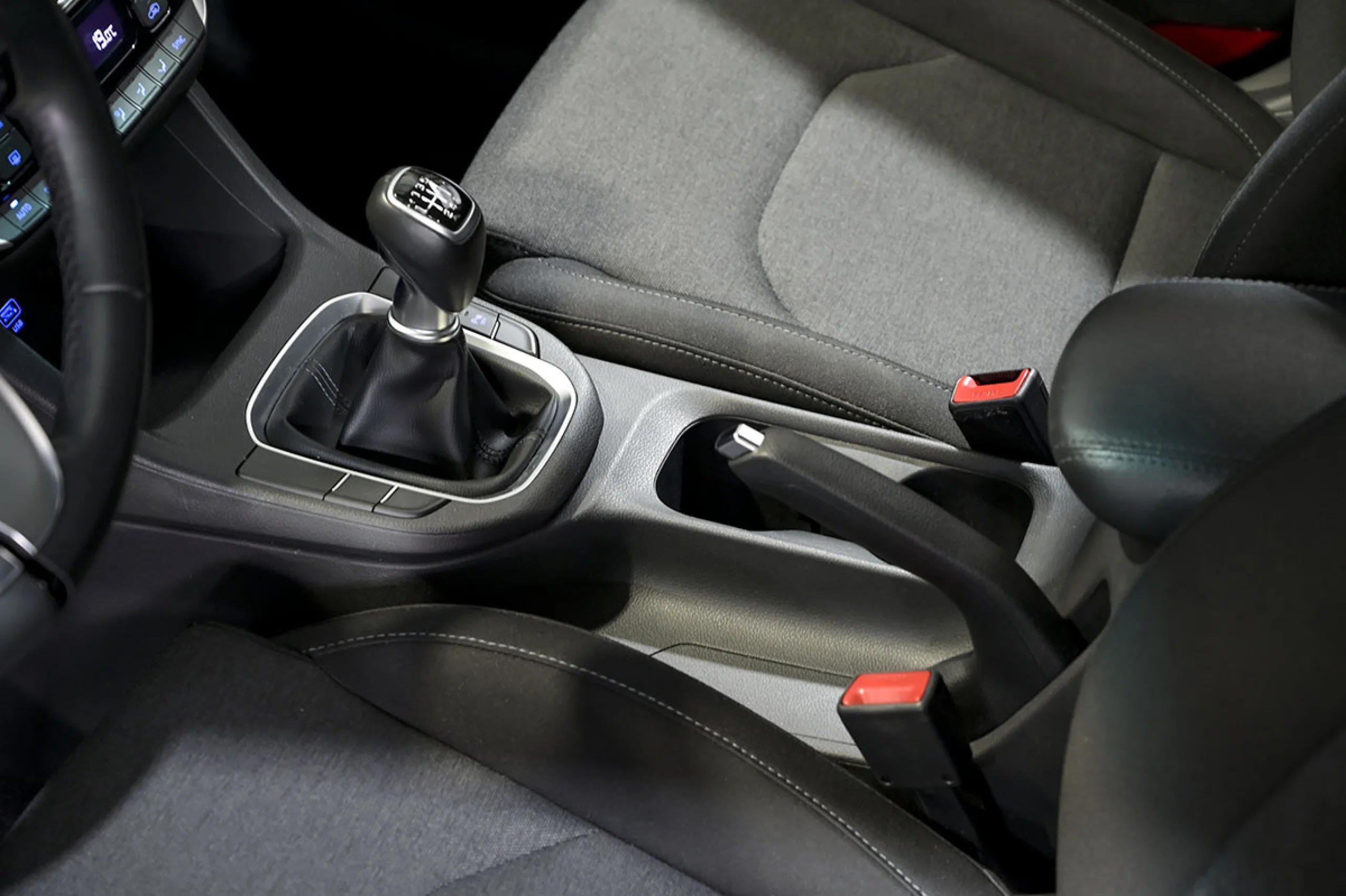 Hyundai I30 1.5 DPI Klass SLX - Foto 24