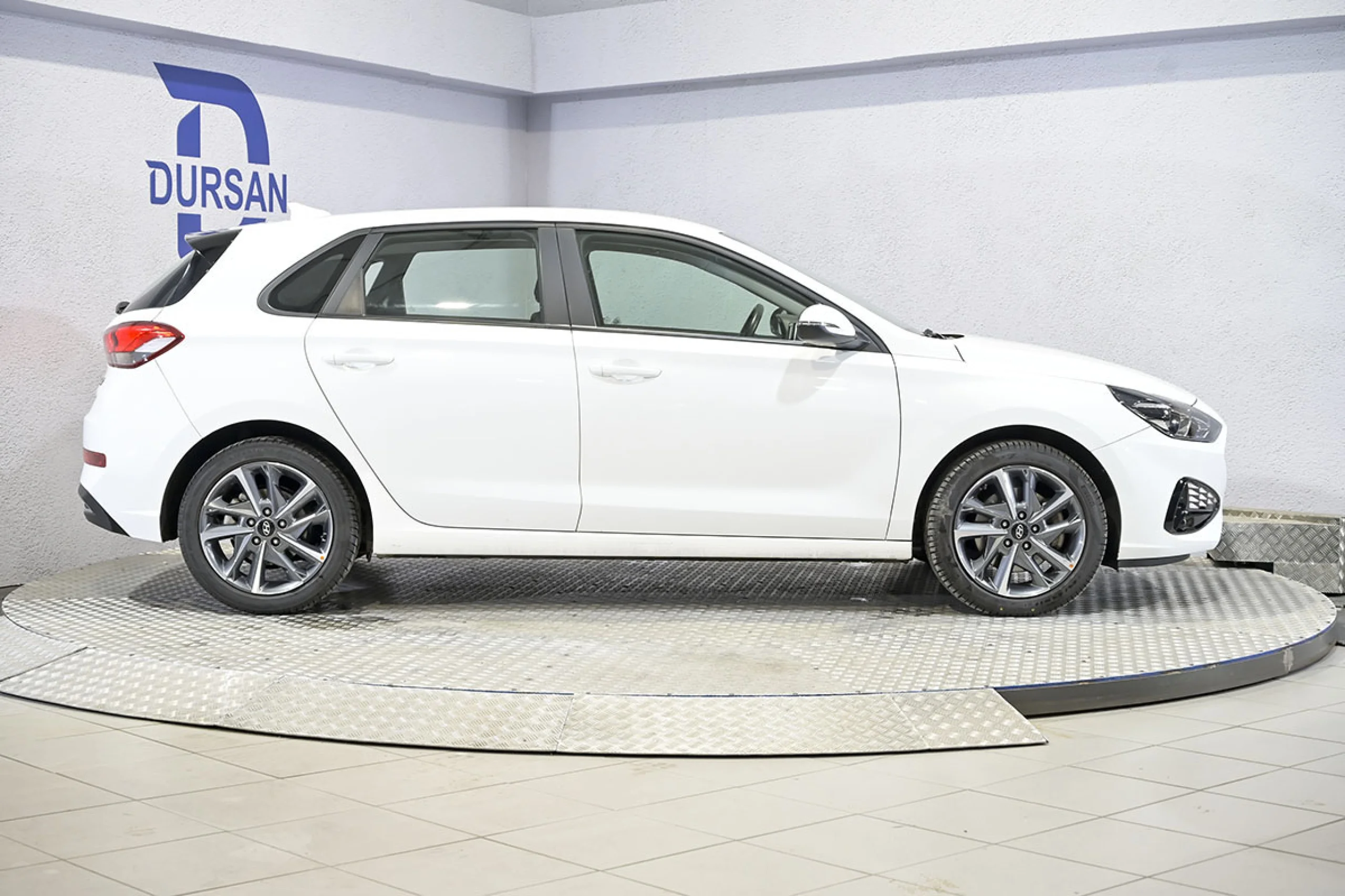 Hyundai I30 1.5 DPI Klass SLX - Foto 19