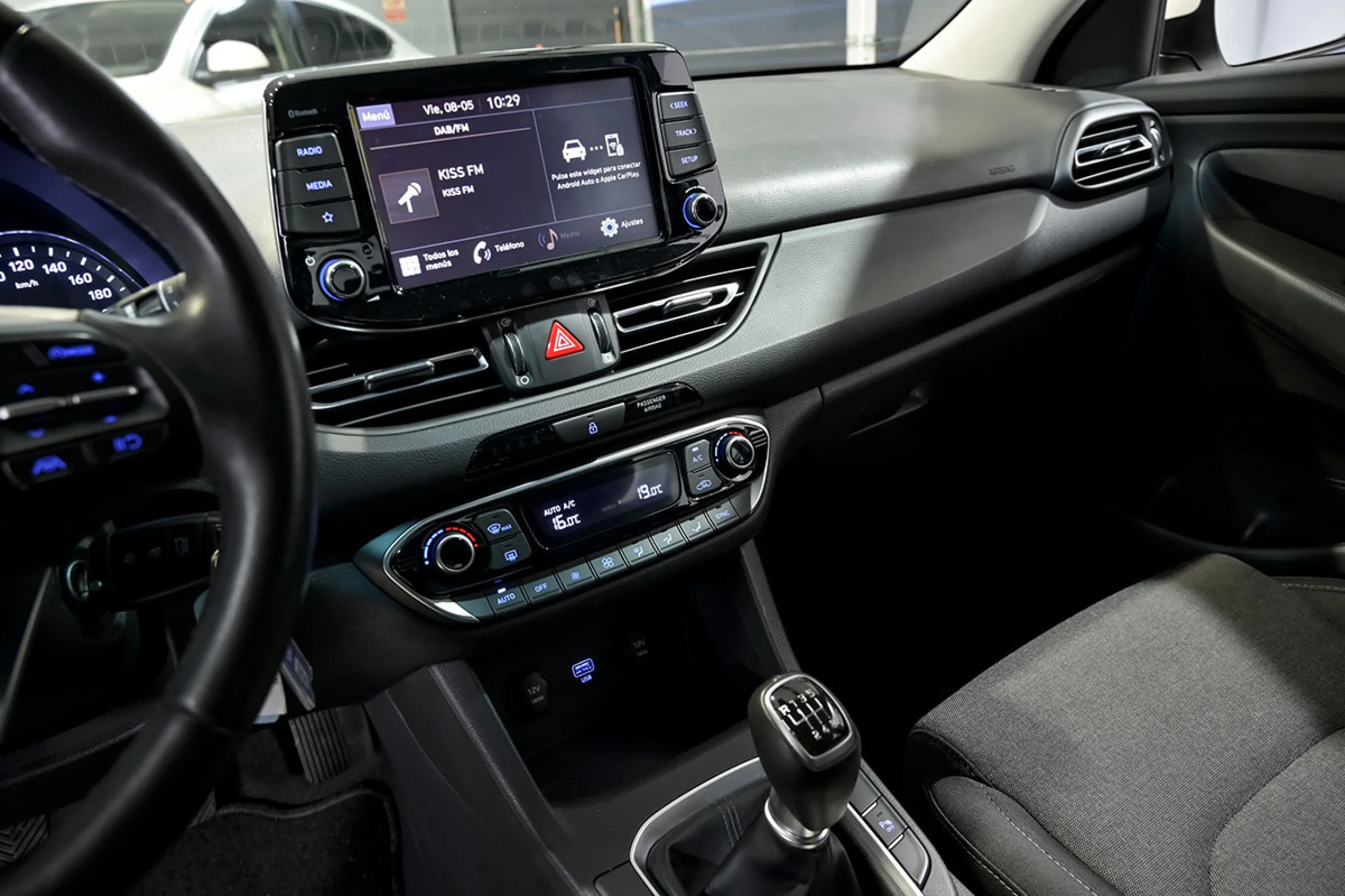 Hyundai I30 1.5 DPI Klass SLX - Foto 23