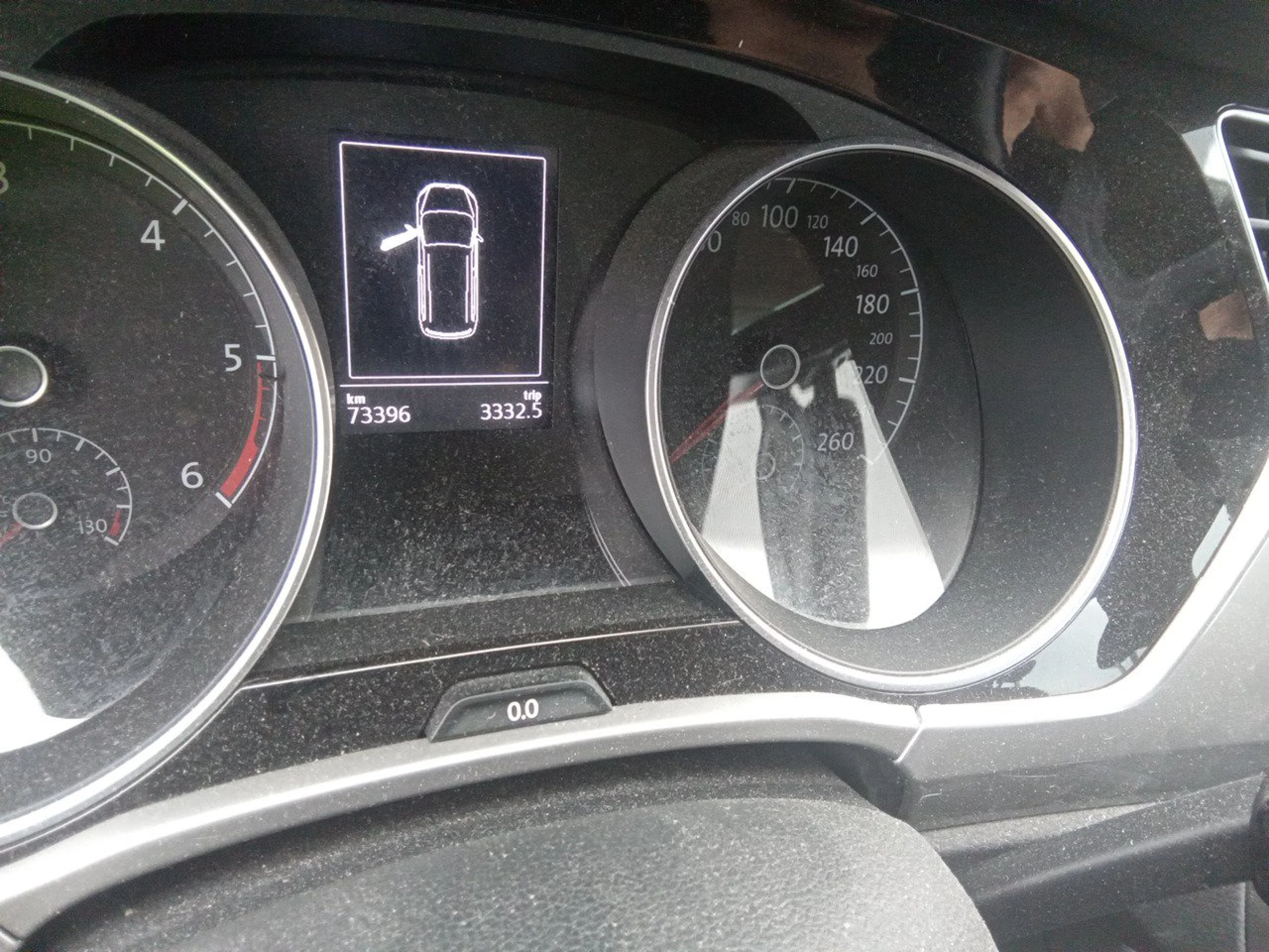 Volkswagen Touran Business 2.0 TDI 85kW (115CV) - Foto 8