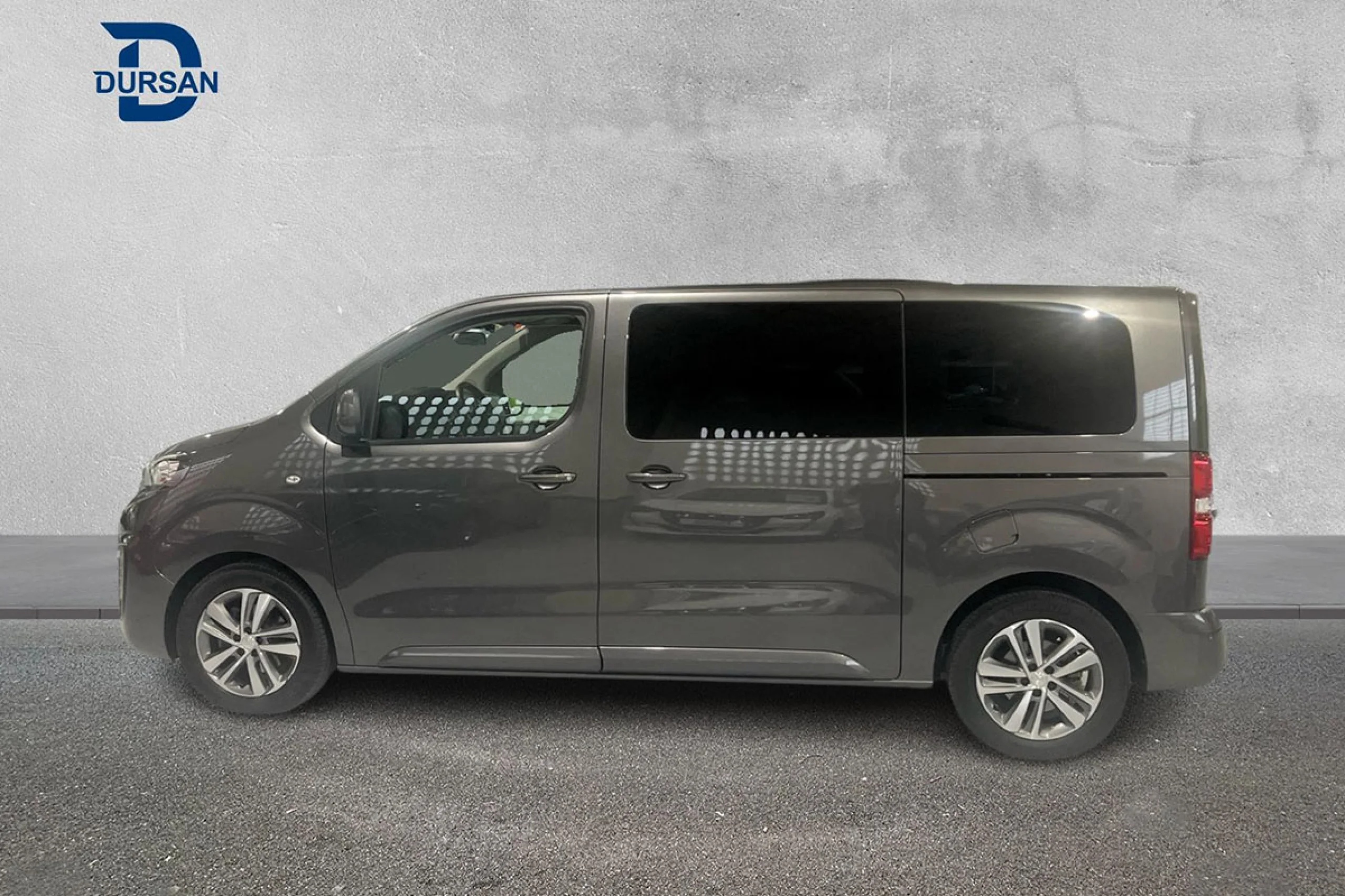 Peugeot Traveller Active BlueHDi 145 SS 6V MAN Standard - Foto 21