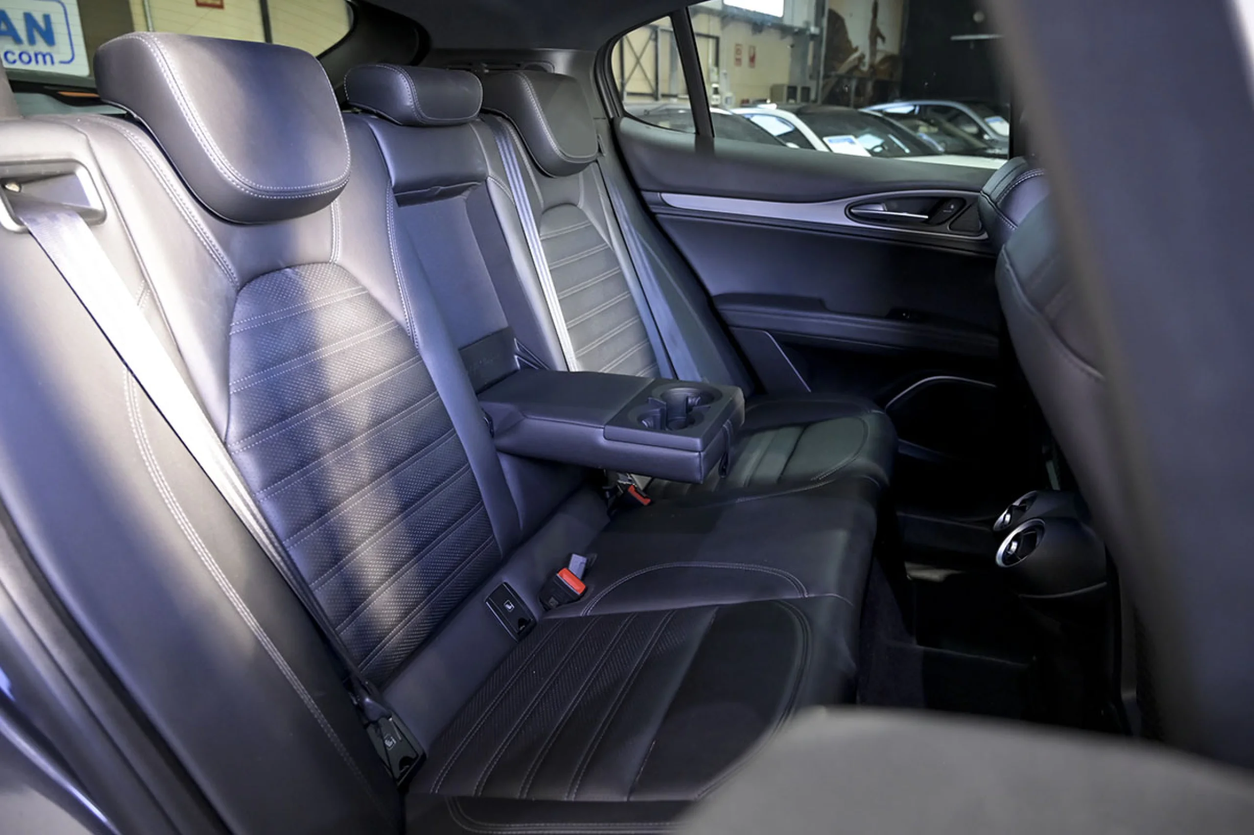 Alfa Romeo Stelvio 2.2 Diesel 154kW 210CV Veloce Q4 - Foto 18