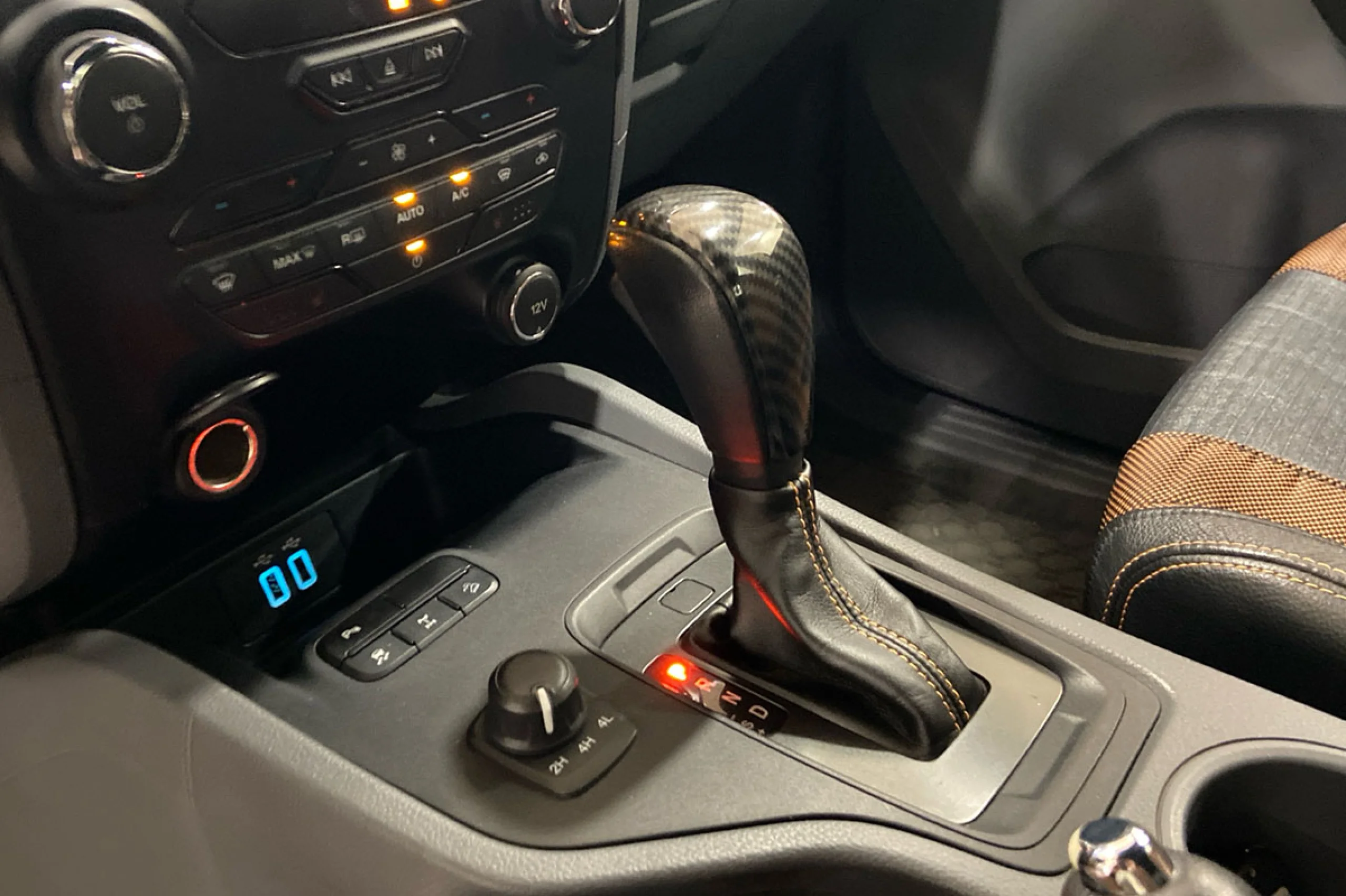 Ford Ranger 3.2 TDCi 147kW 4x4 Dob Cab Wildtrack AT - Foto 22