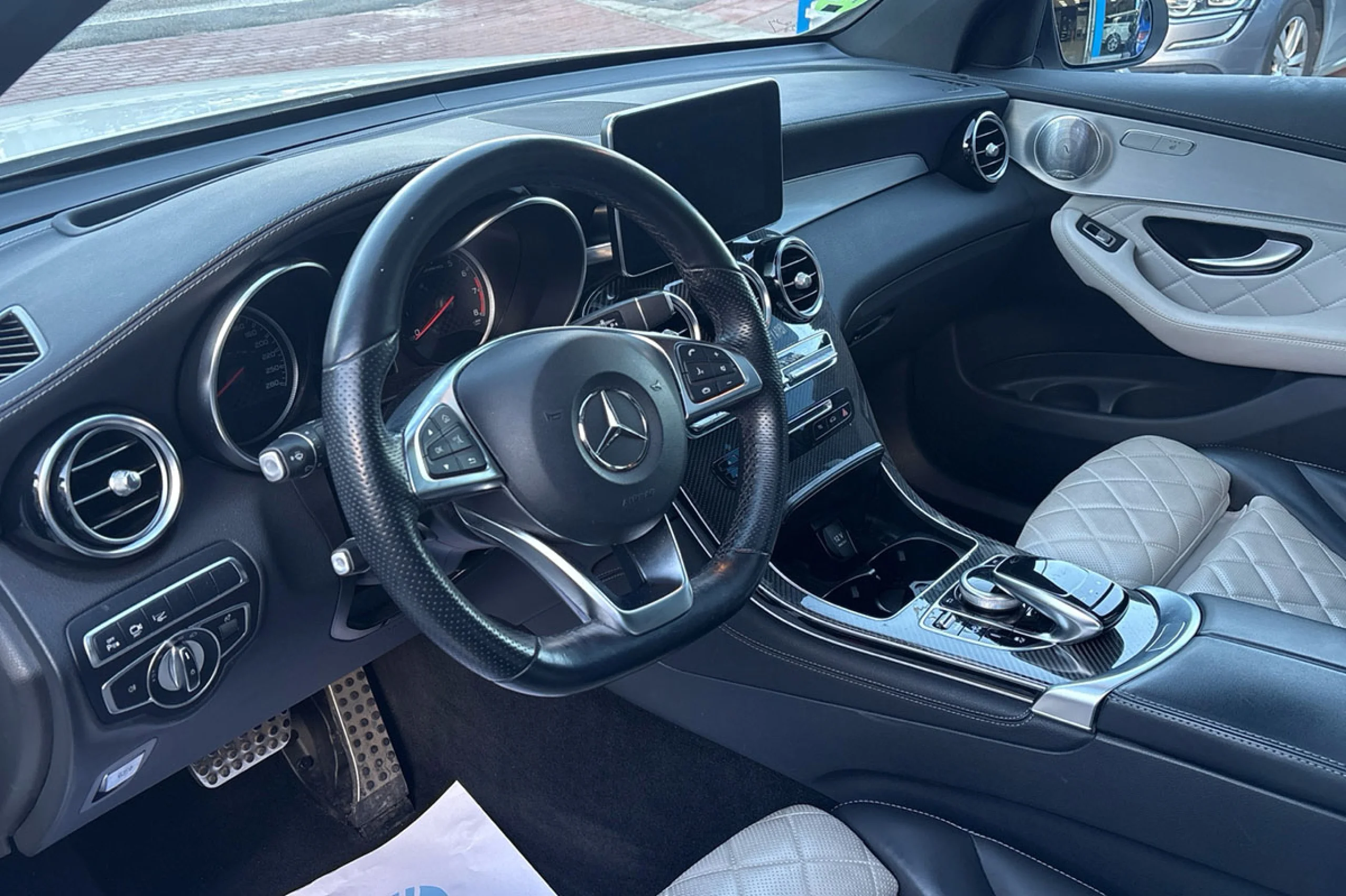 Mercedes-Benz GLC 43 AMG MERCEDES-BENZ Clase GLE Coupé MercedesAMG GLE 43 4MATIC - Foto 6