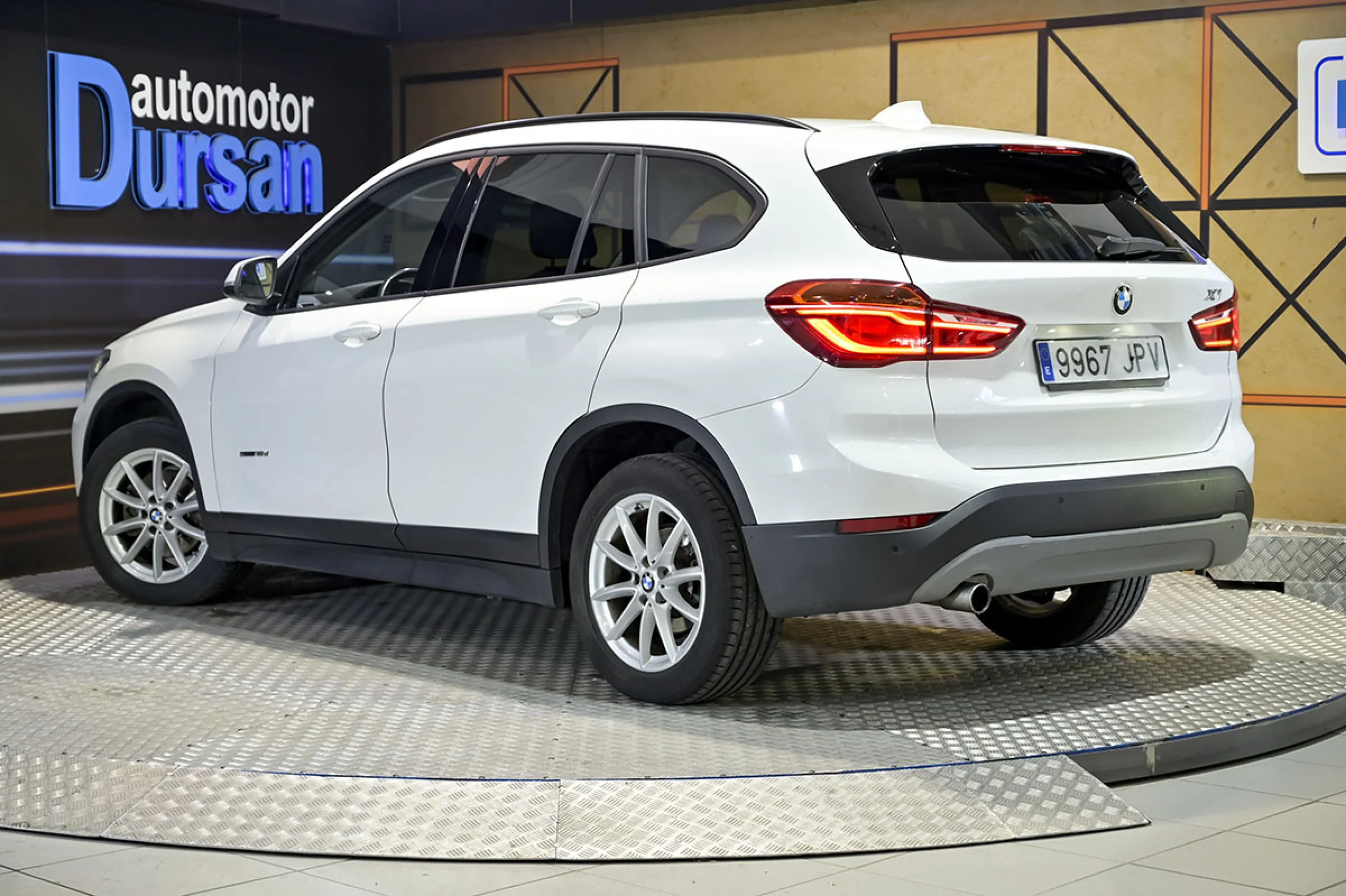 BMW X1 sDrive18d - Foto 4