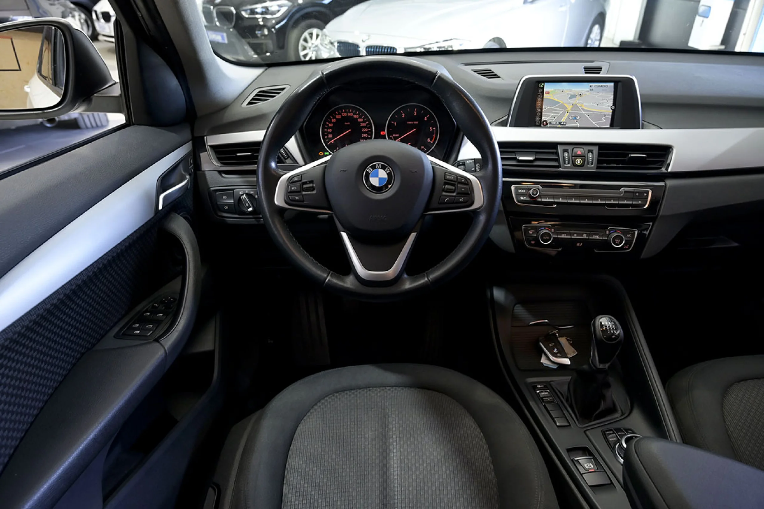 BMW X1 sDrive18d - Foto 36