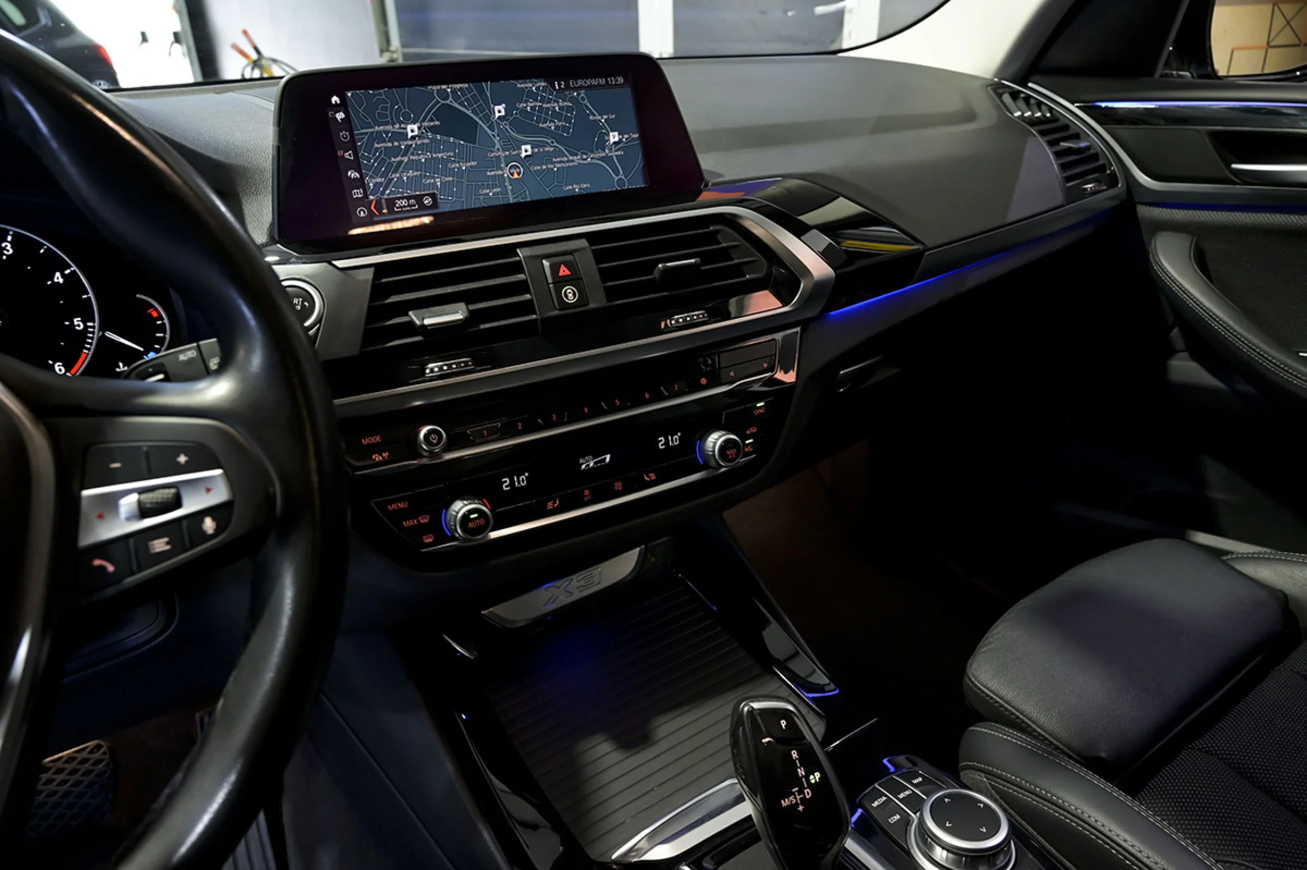 BMW X3 xDrive20d - Foto 39