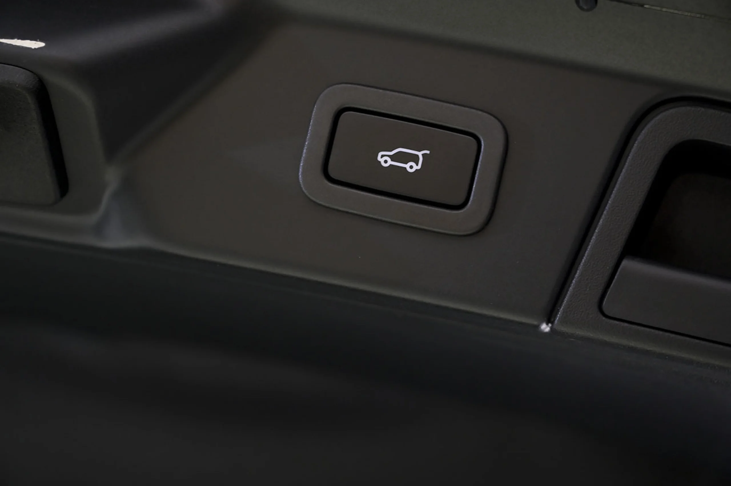 Land Rover Range Rover Velar 2.0D I4 150kW 204CV S 4WD Auto - Foto 32