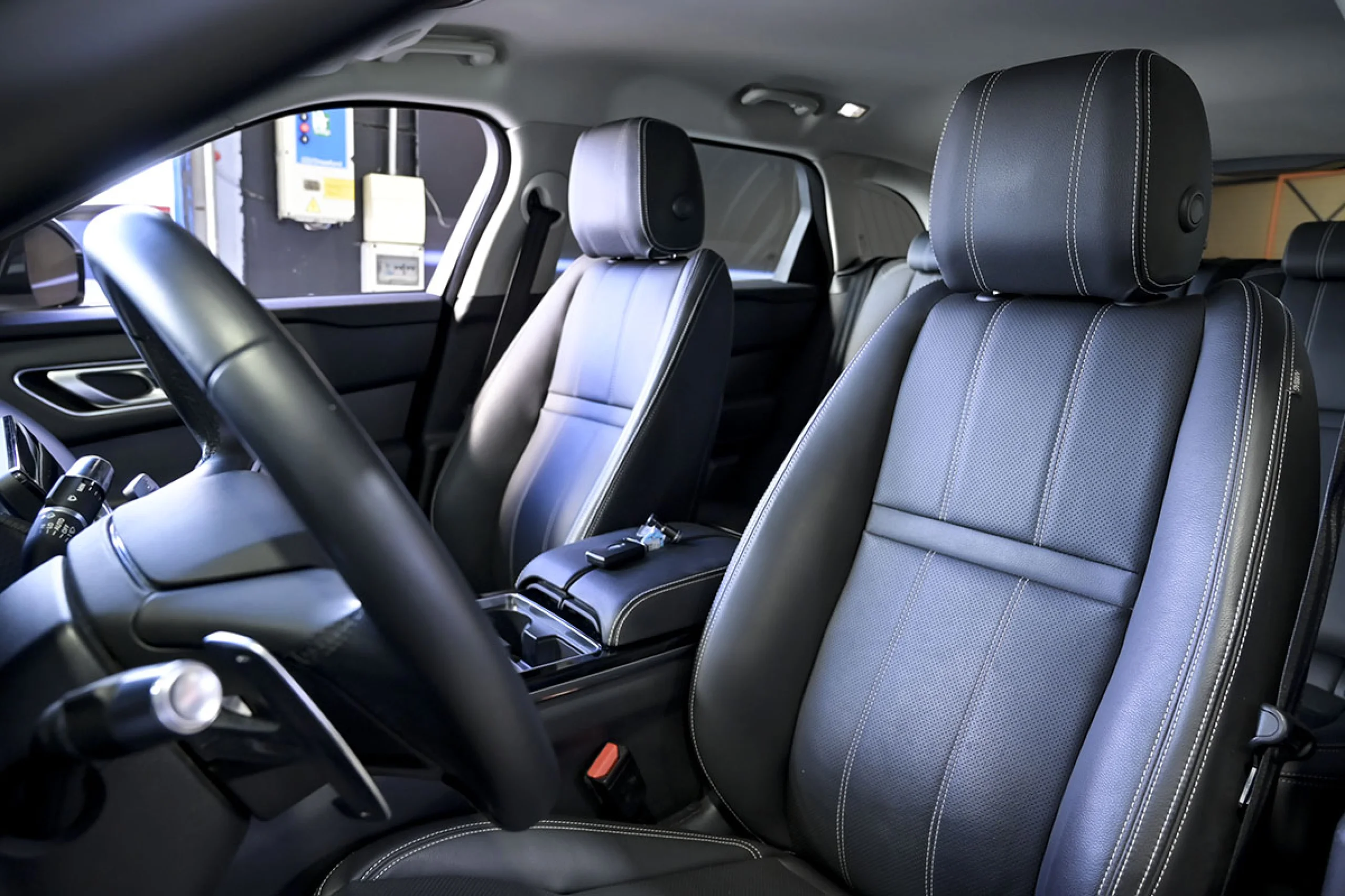 Land Rover Range Rover Velar 2.0D I4 150kW 204CV S 4WD Auto - Foto 9