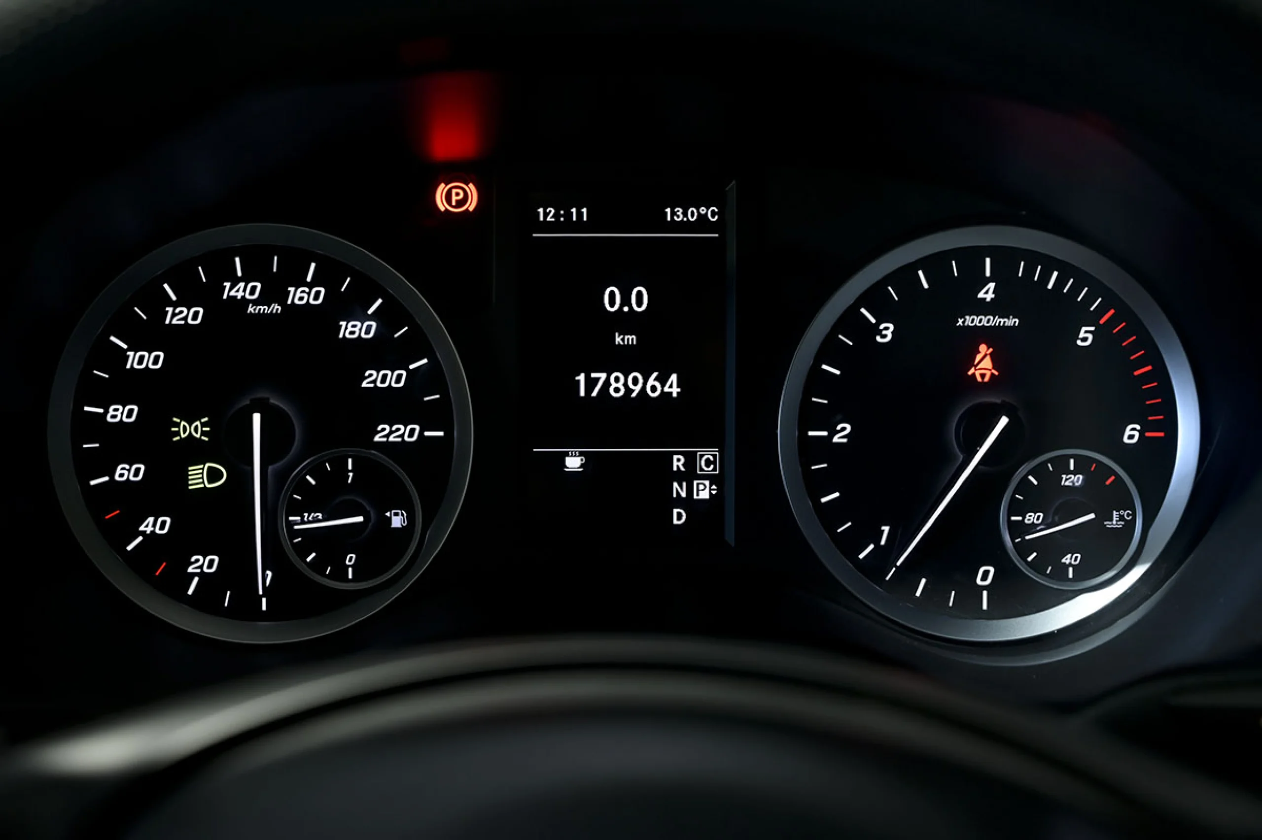 Mercedes-Benz Vito MERCEDES-BENZ Vito 114CDI AT 100kW Tourer Base Larga - Foto 7