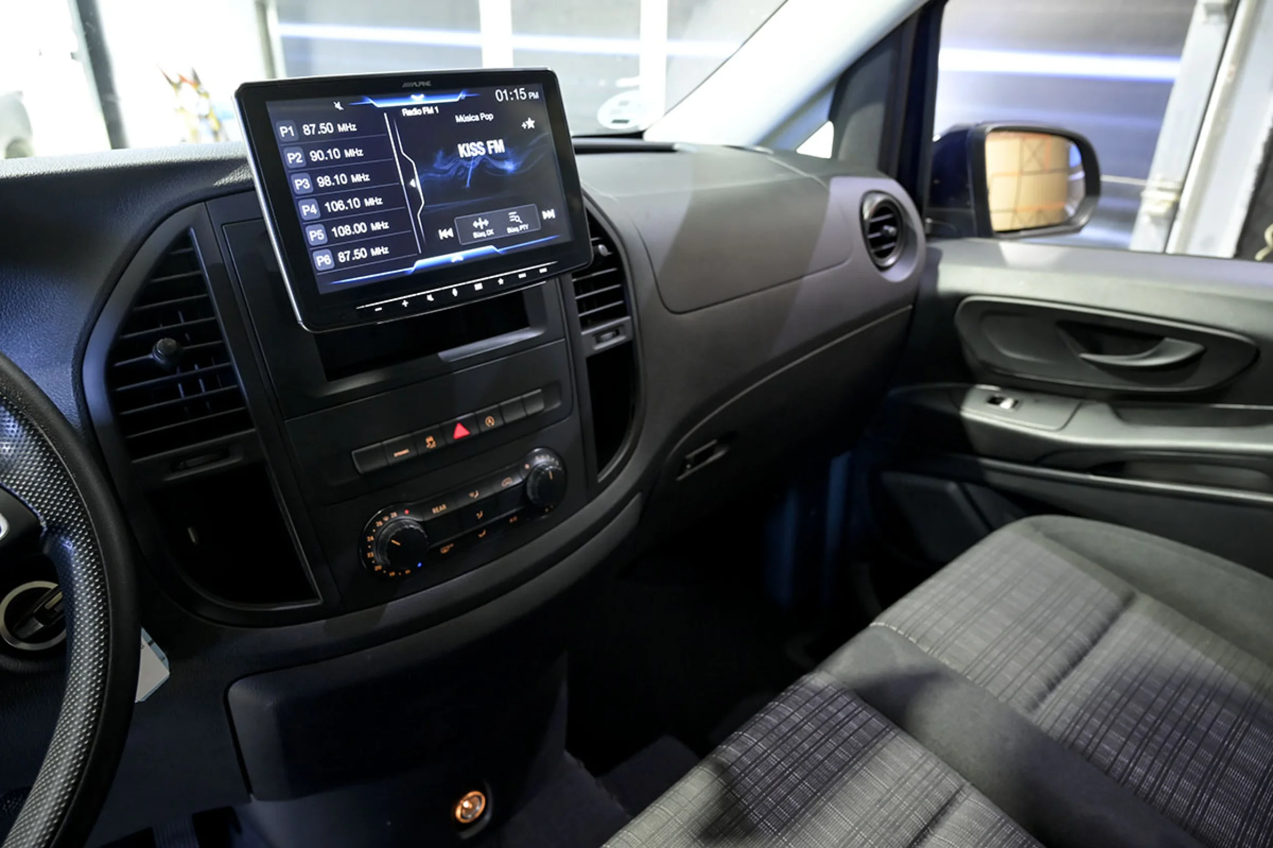 Mercedes-Benz Vito MERCEDES-BENZ Vito 114CDI AT 100kW Tourer Base Larga - Foto 29