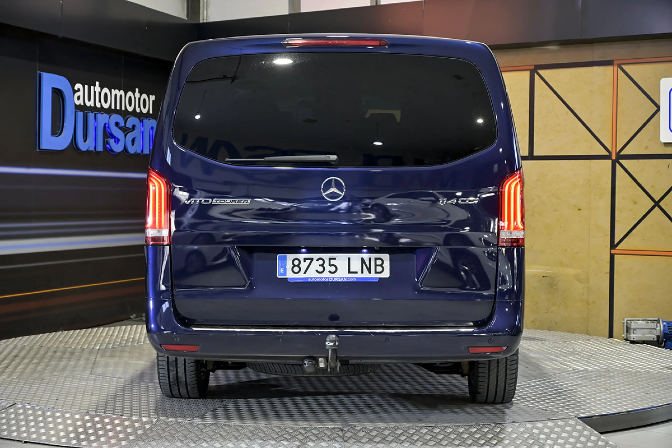 Mercedes-Benz Vito MERCEDES-BENZ Vito 114CDI AT 100kW Tourer Base Larga - Foto 12