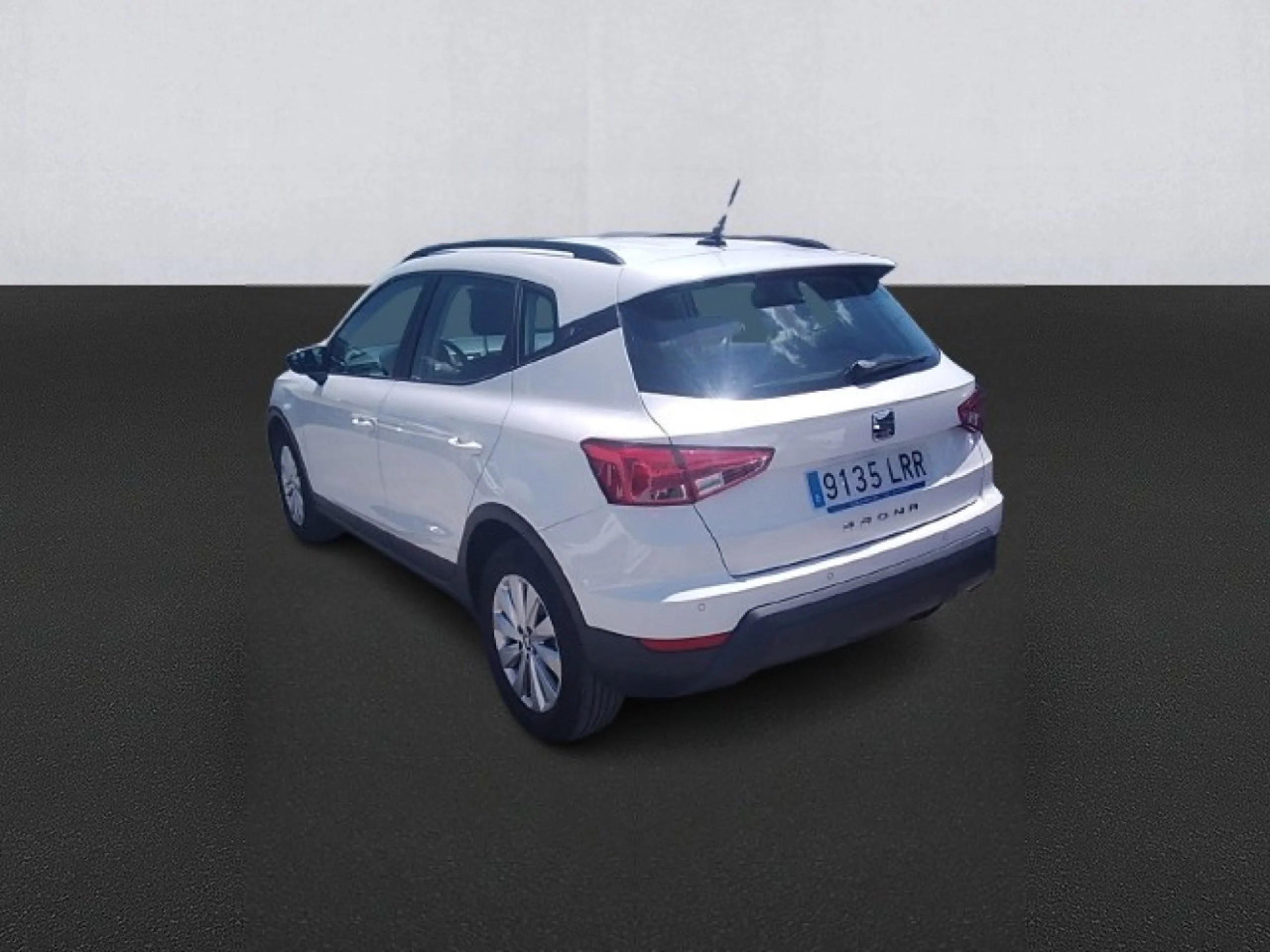 Seat Arona 1.0 TSI 81kW (110CV) Style Go2 - Foto 6