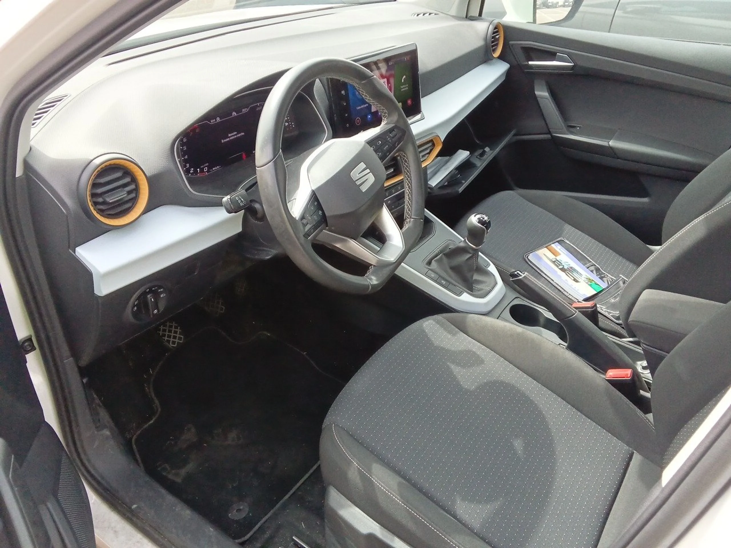 Seat Arona 1.0 TSI 81kW (110CV) Style Plus - Foto 7