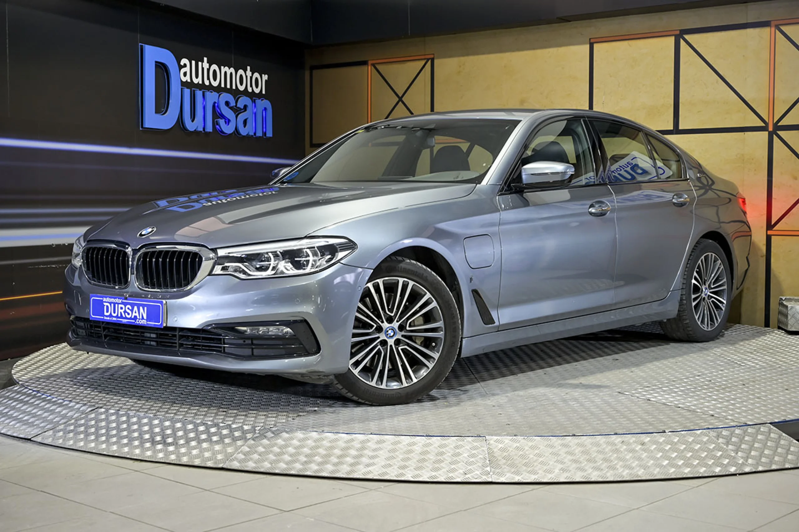 BMW 530 Serie 5 530e iPerformance - Foto 1