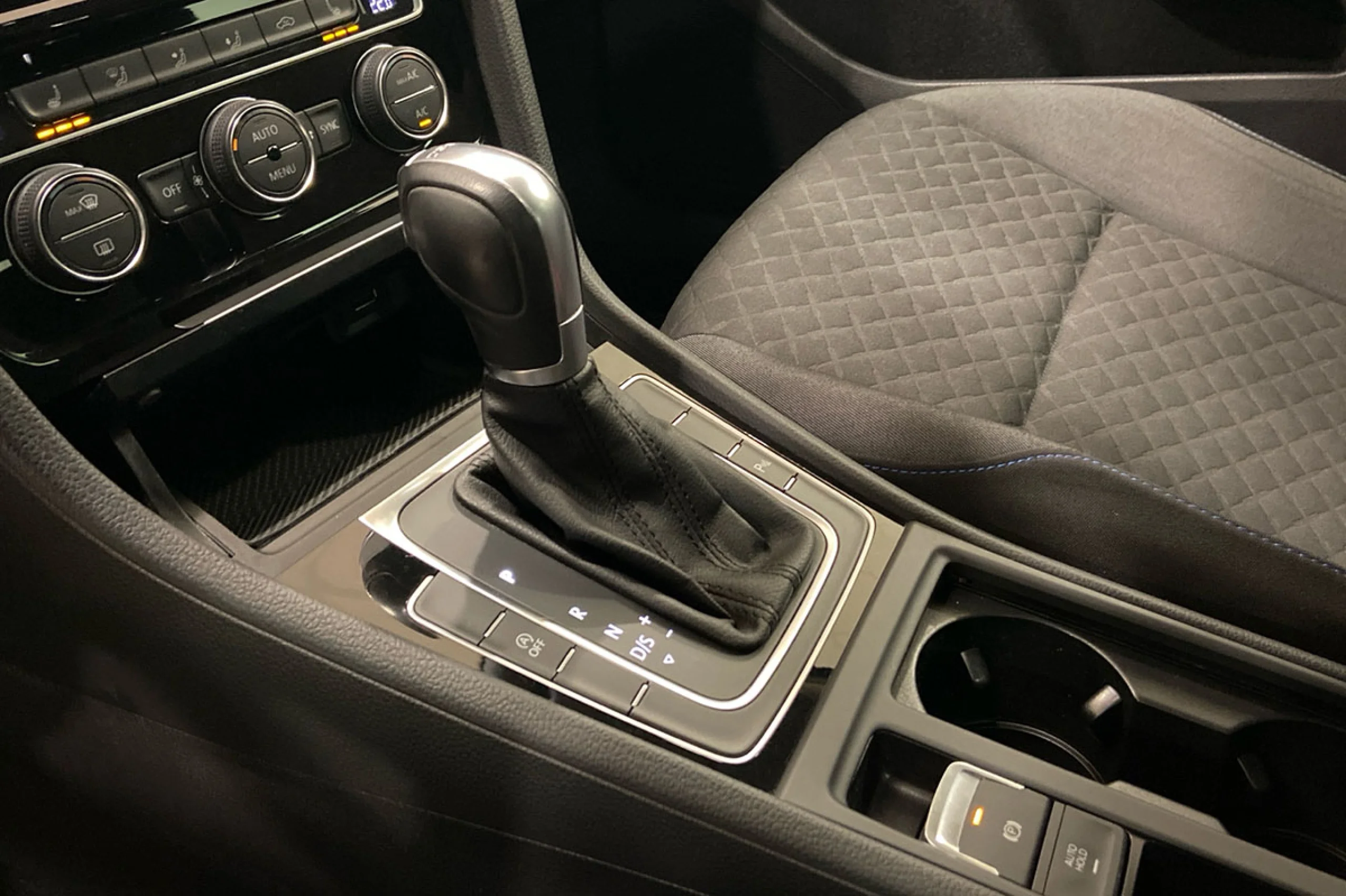 Volkswagen Golf Join 2.0 TDI 110kW 150CV DSG - Foto 23