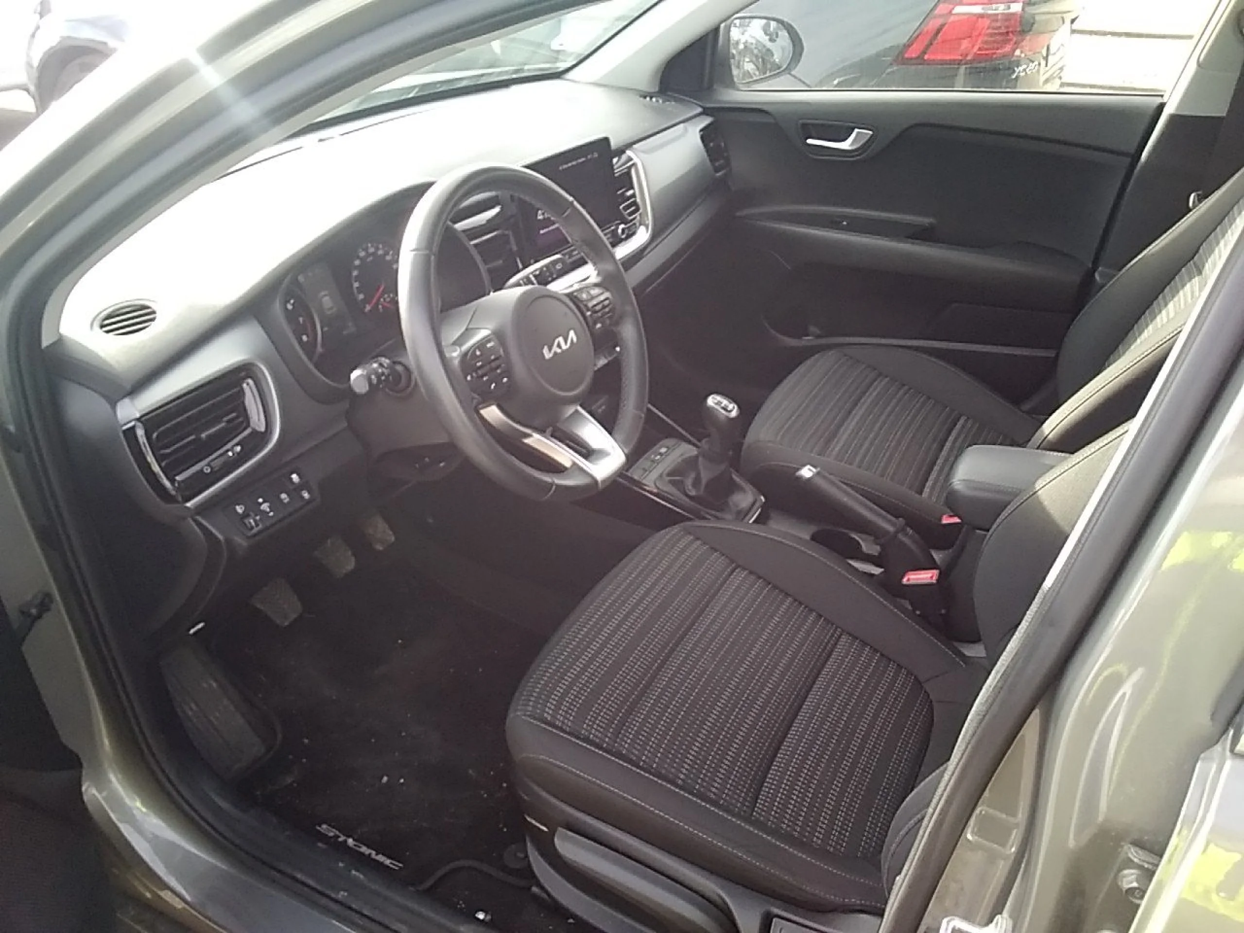 Kia Stonic 1.0 T-GDi 88kW (120CV) MHEV iMT Drive - Foto 7