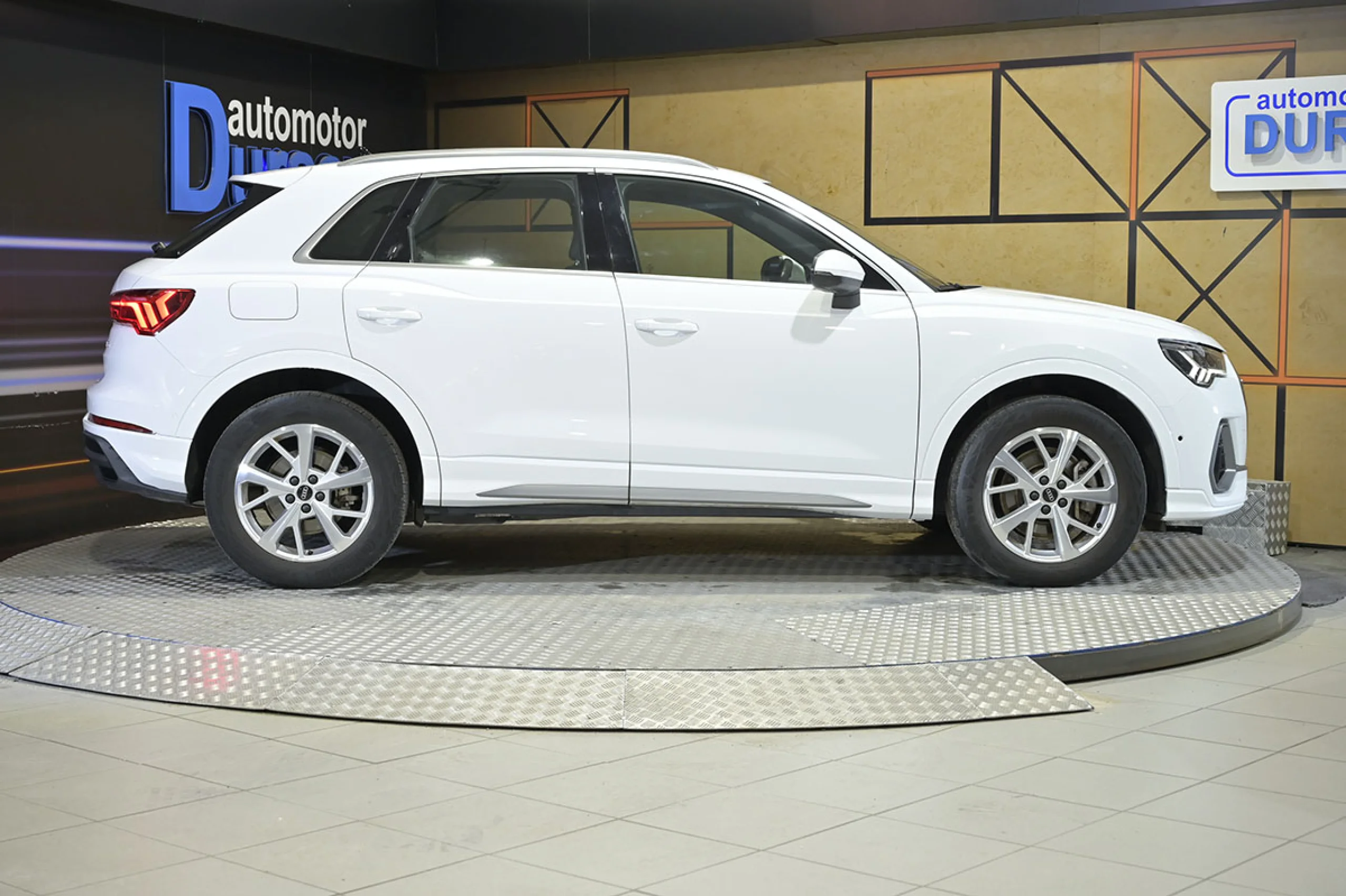 Audi Q3 45 TFSI e 180kW S tronic S Line - Foto 20