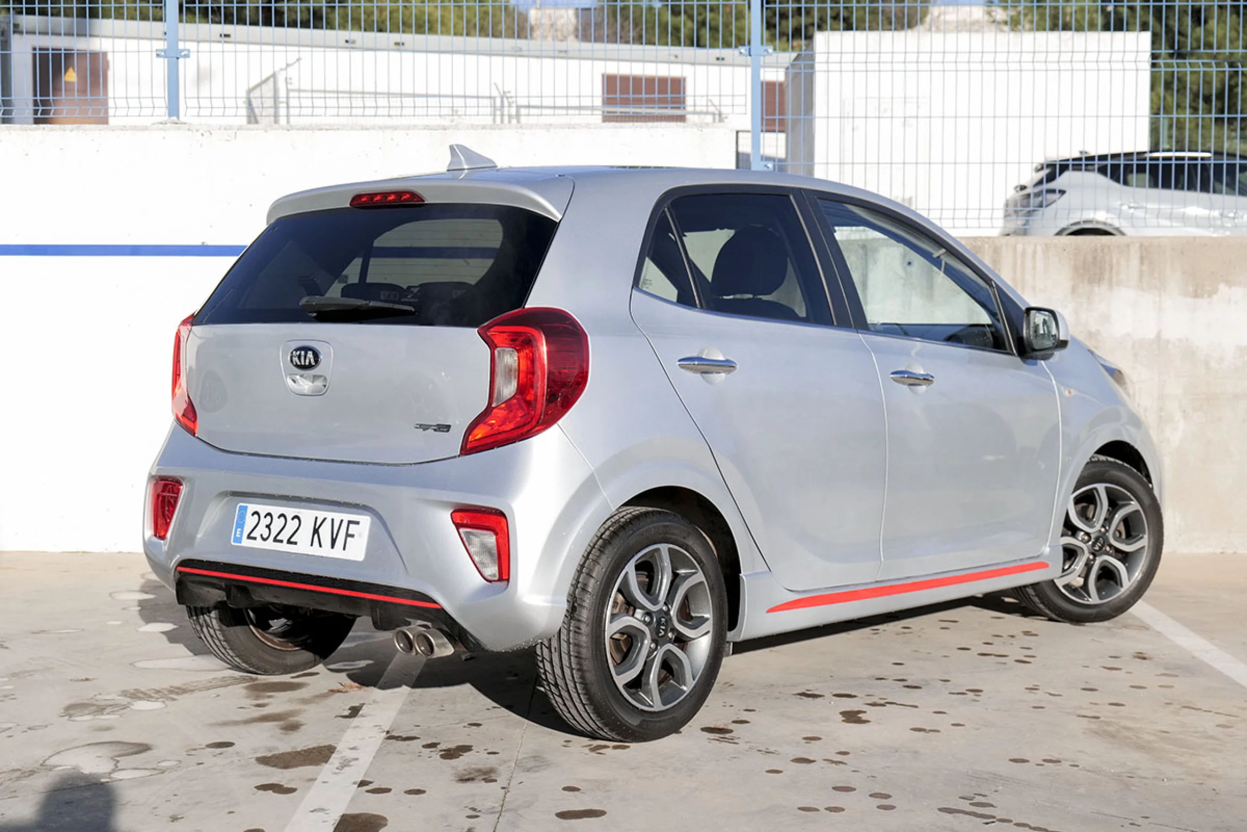 Kia Picanto 1.2 CVVT 62kW 84CV GT Line Automatico - Foto 3