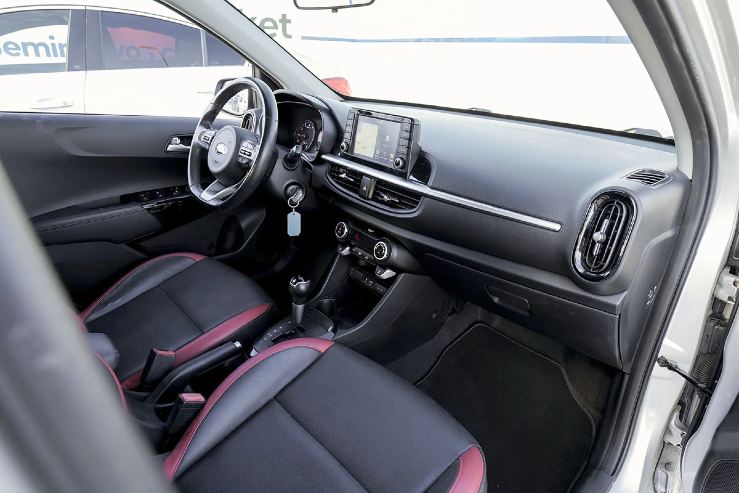 Kia Picanto 1.2 CVVT 62kW 84CV GT Line Automatico - Foto 23