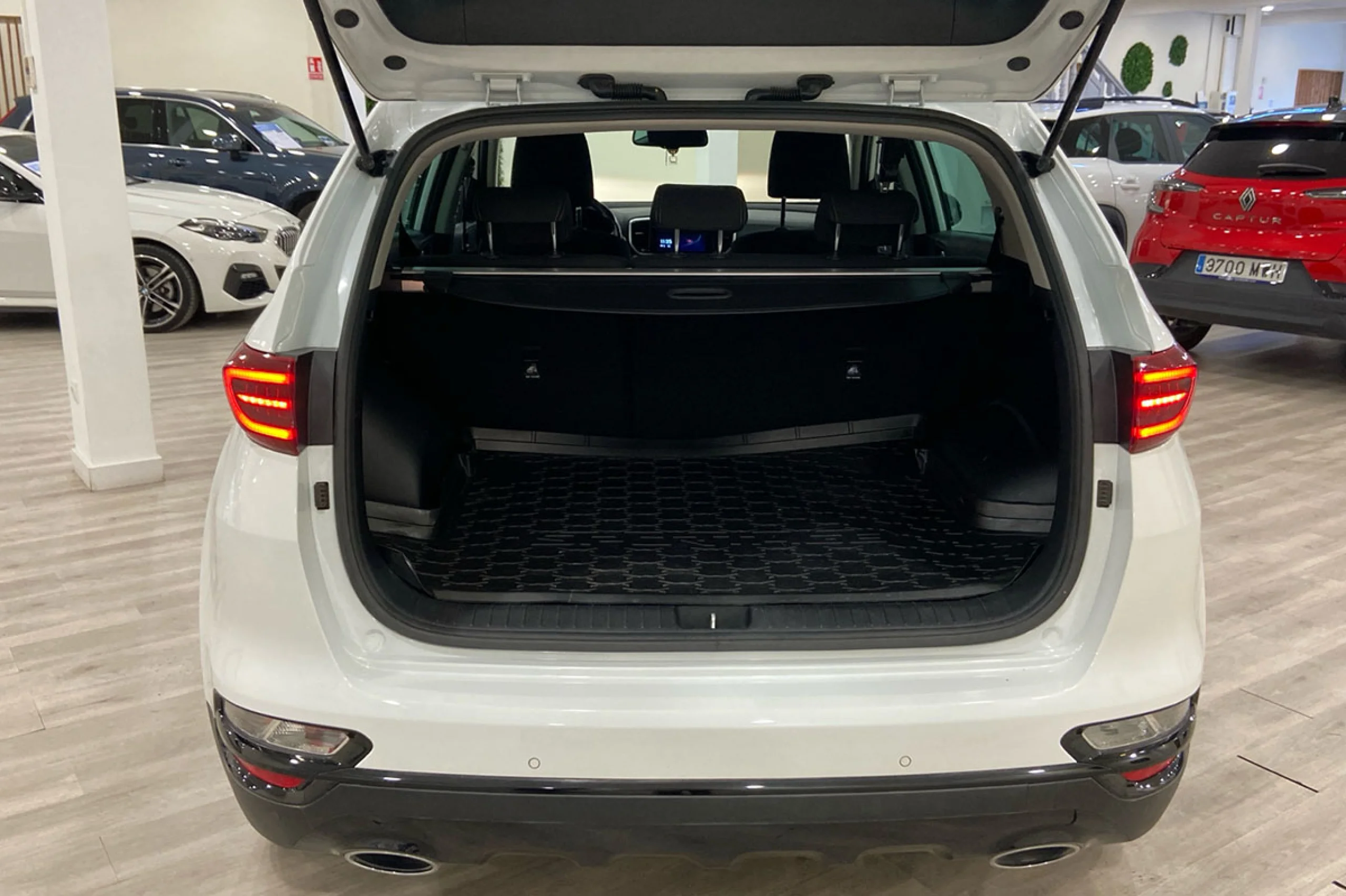 Kia Sportage 1.6 GDi 97kW 132CV Black Edition 4x2 - Foto 12