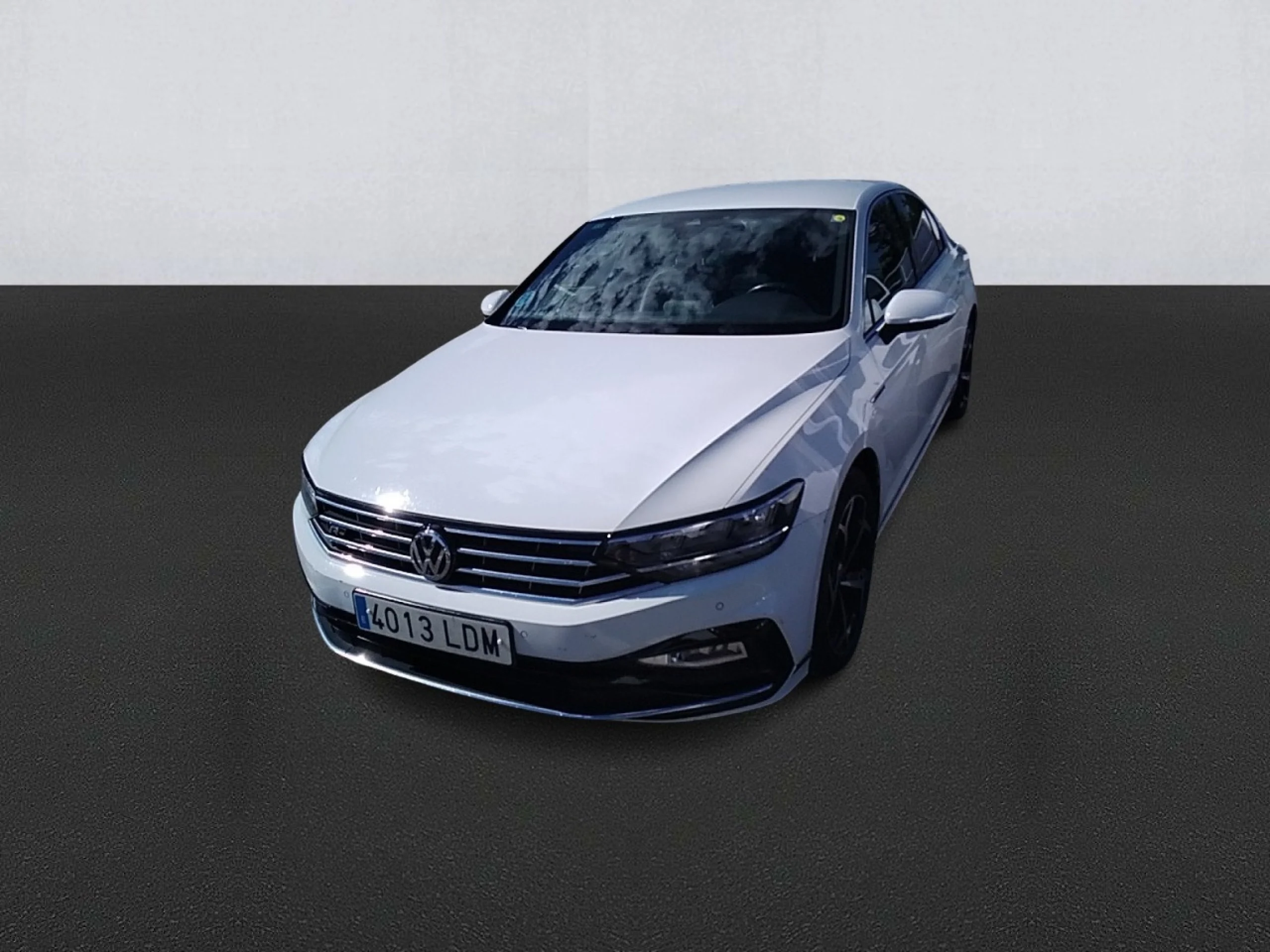 Volkswagen Passat R-Line 2.0 TDI 110kW (150CV) - Foto 1