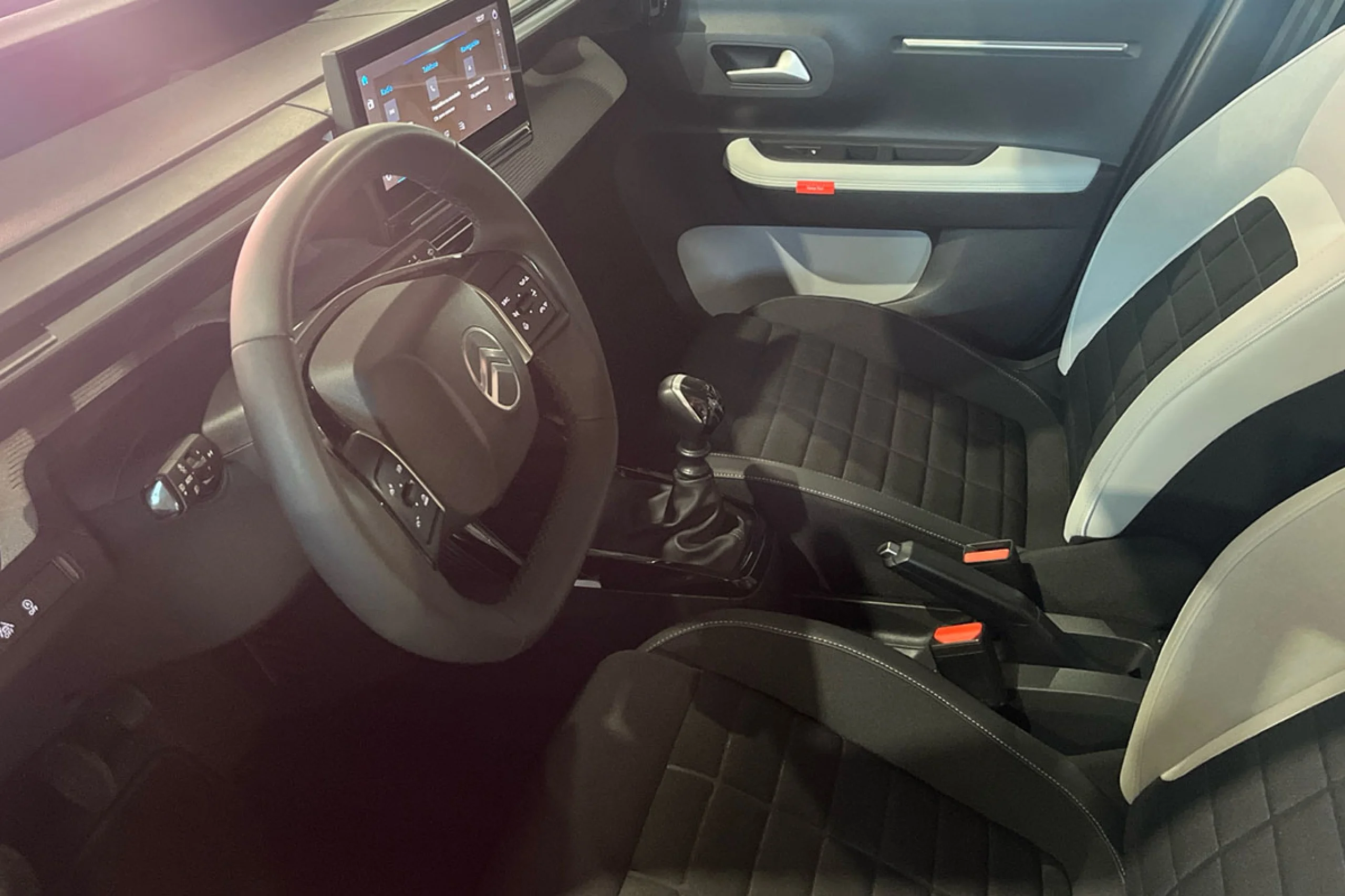 Citroen C3 Aircross Turbo 73kW 100CV BVM6 Max - Foto 23