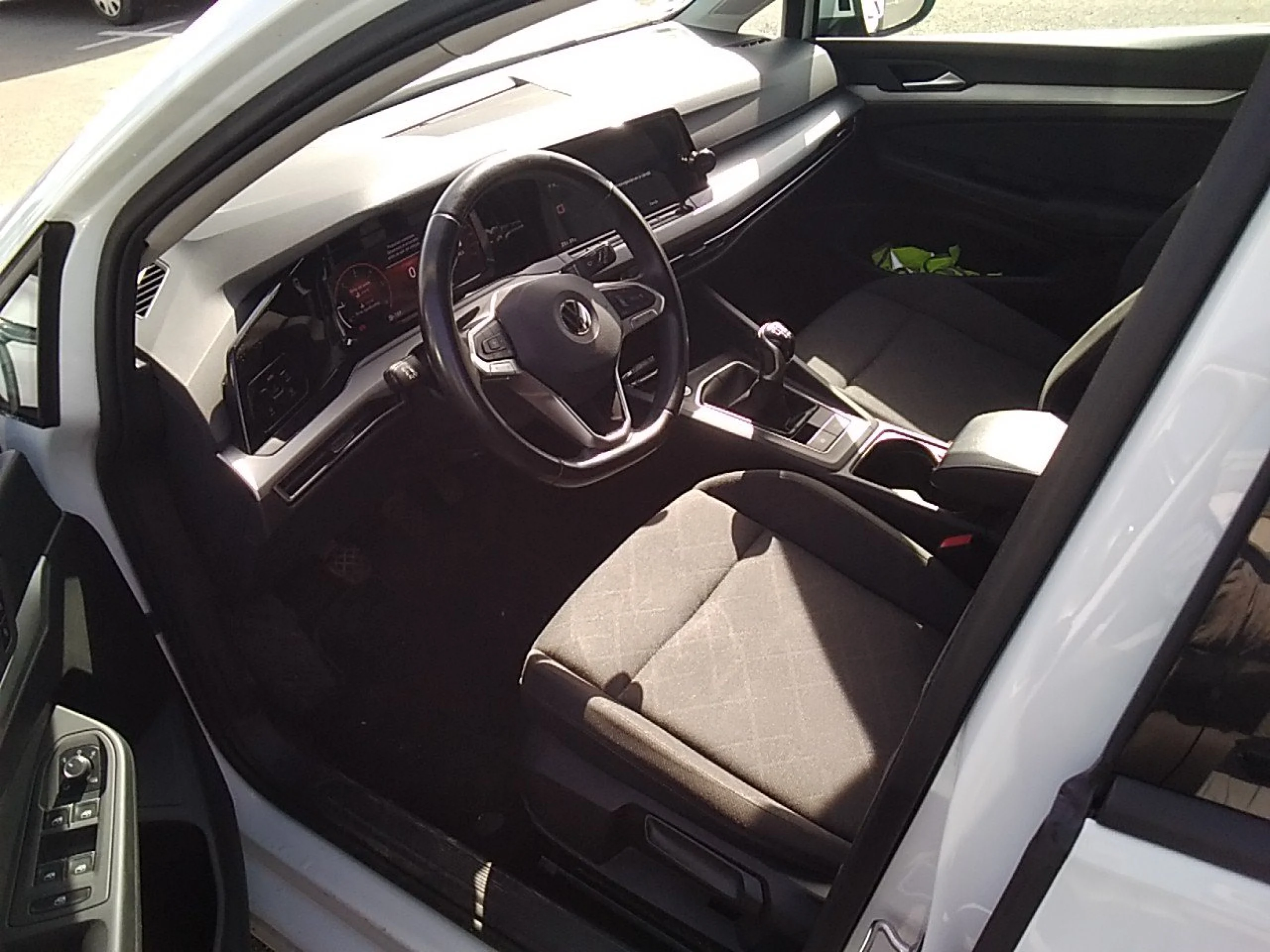 Volkswagen Golf Life 2.0 TDI 85kW (115CV) - Foto 7