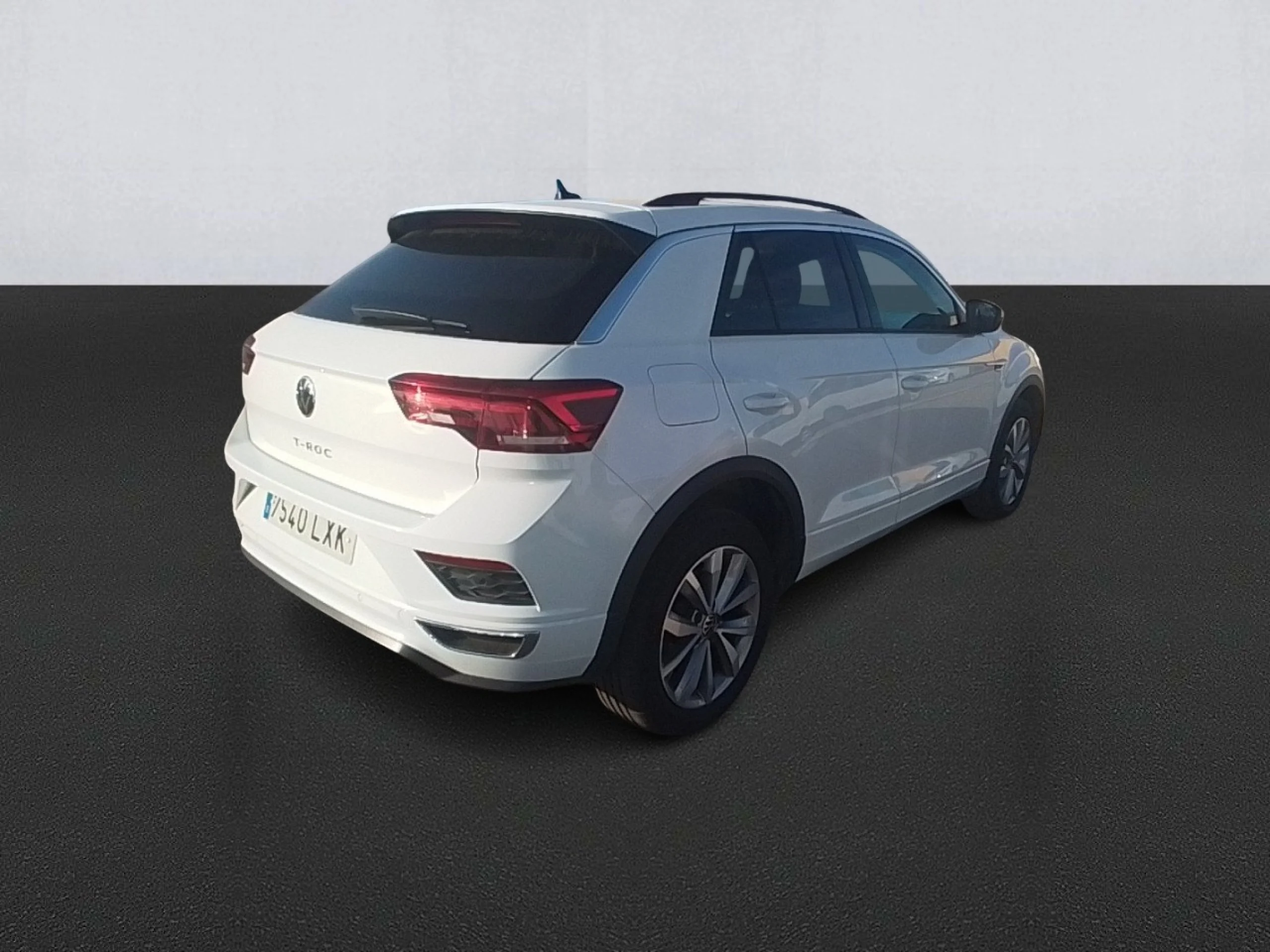 Volkswagen T-Roc (O) Advance R-Line 1.0 TSI 81kW (110CV) - Foto 4