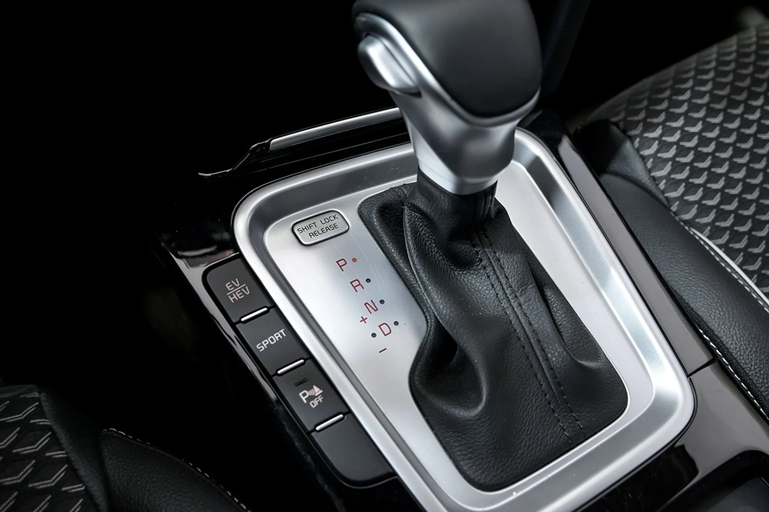 Kia XCeed 1.6 GDi PHEV 104kW 141CV eTech - Foto 36