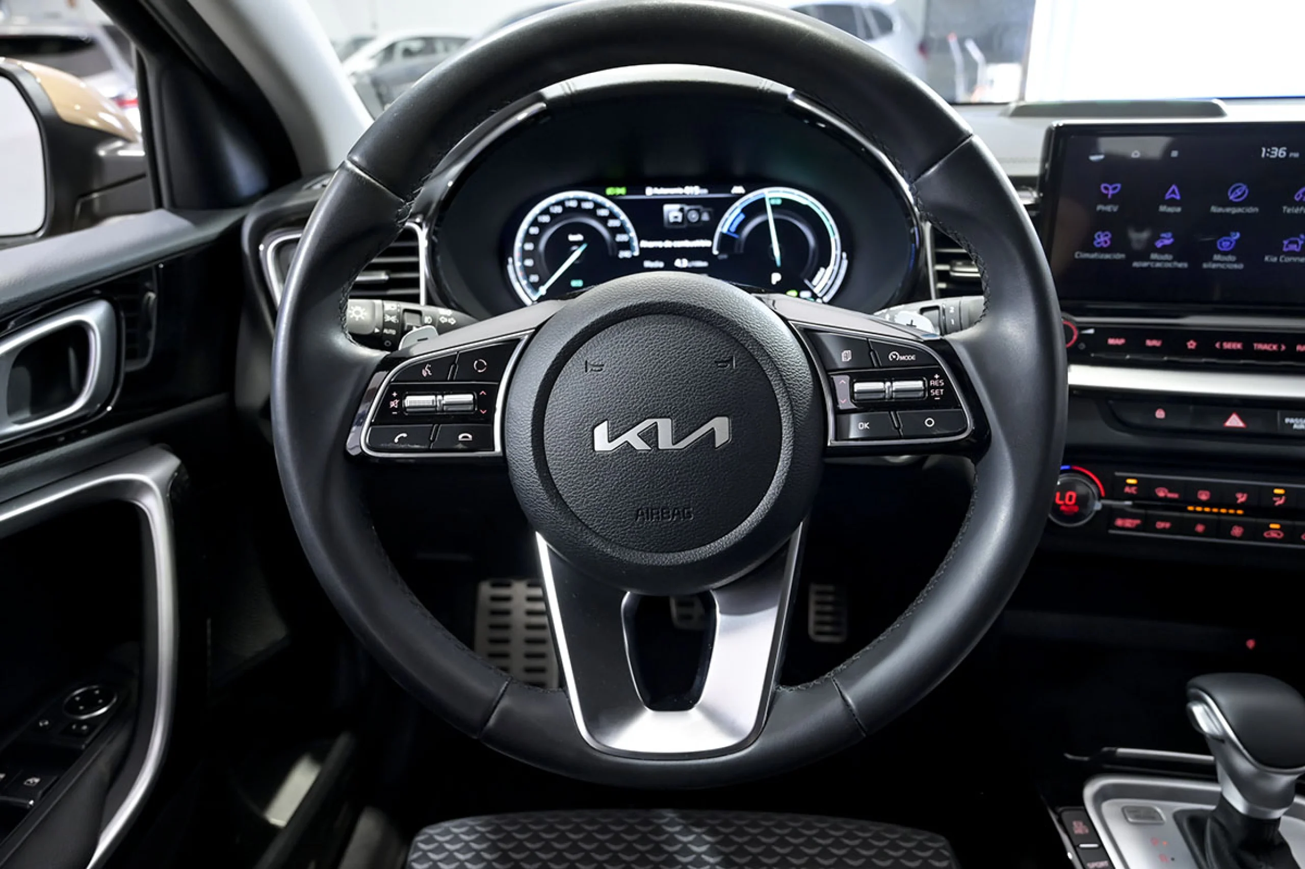 Kia XCeed 1.6 GDi PHEV 104kW 141CV eTech - Foto 27