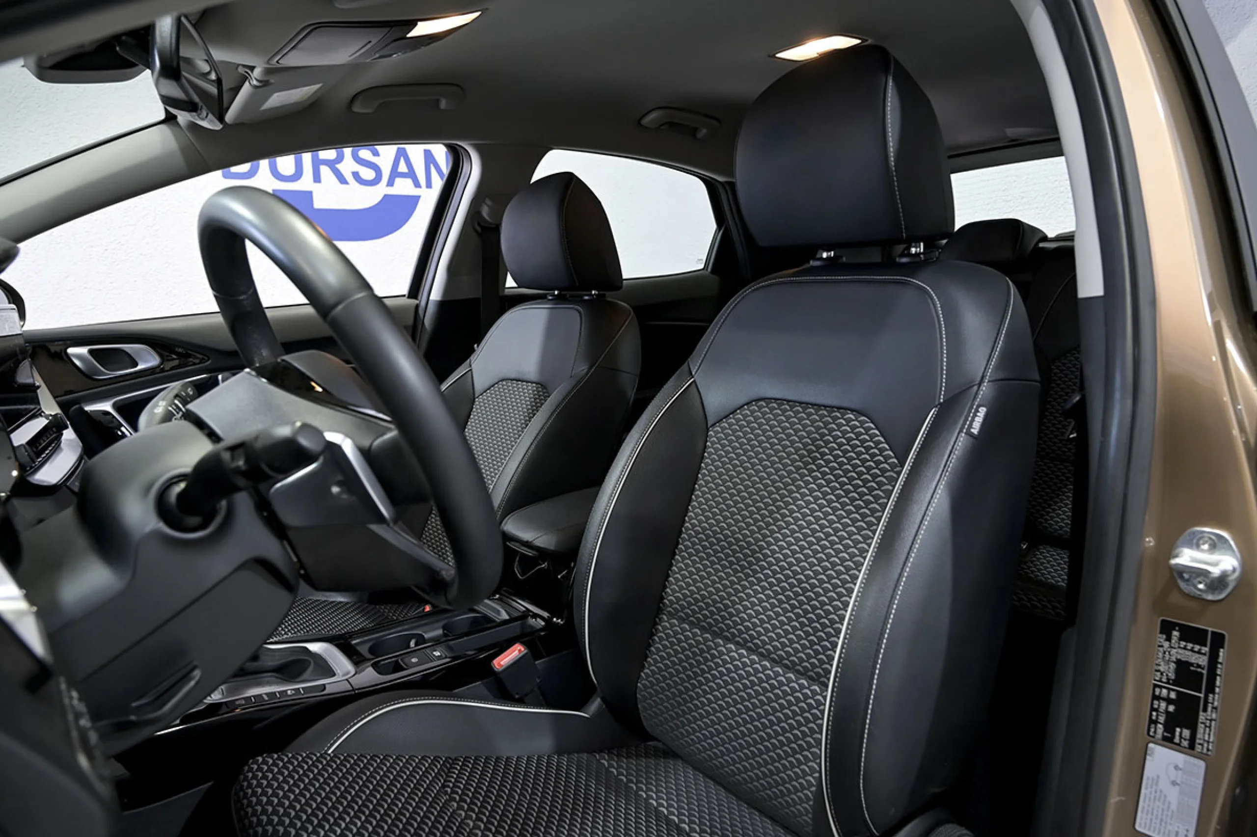 Kia XCeed 1.6 GDi PHEV 104kW 141CV eTech - Foto 9