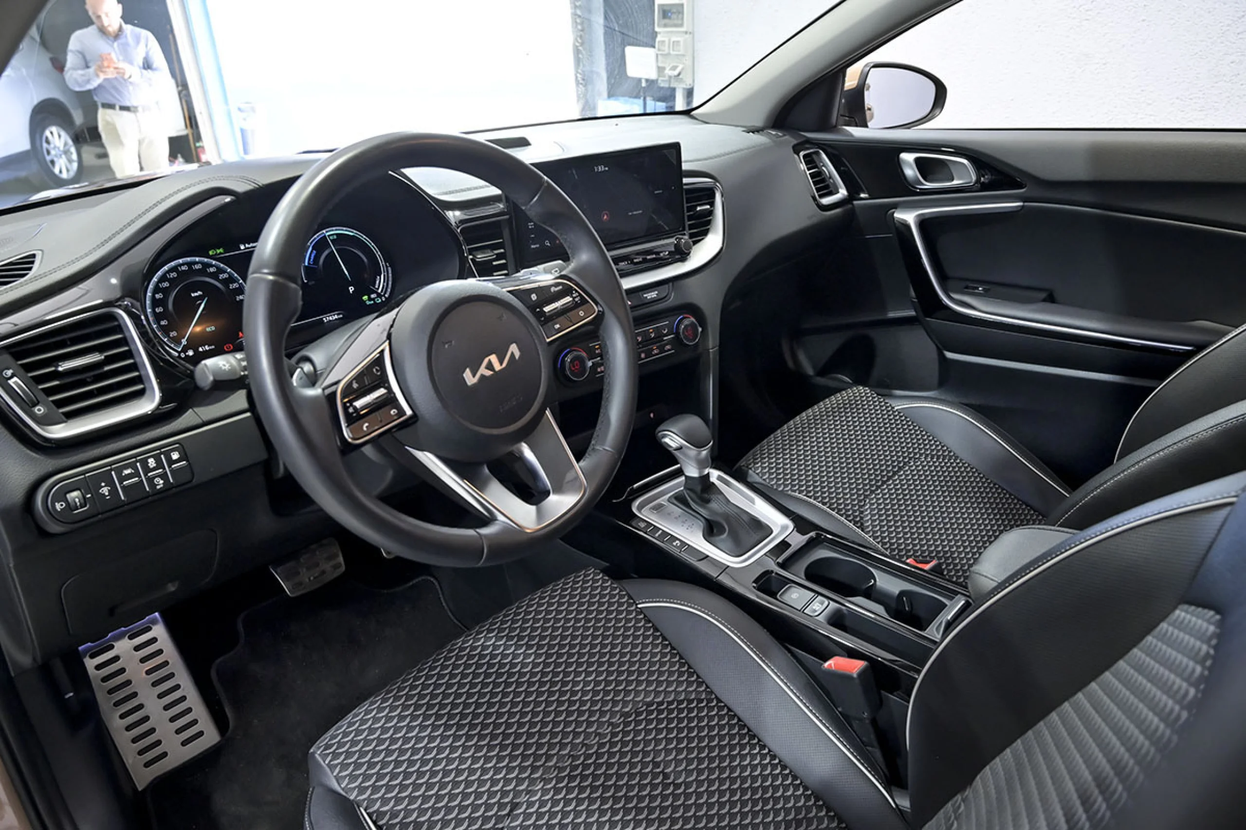 Kia XCeed 1.6 GDi PHEV 104kW 141CV eTech - Foto 6