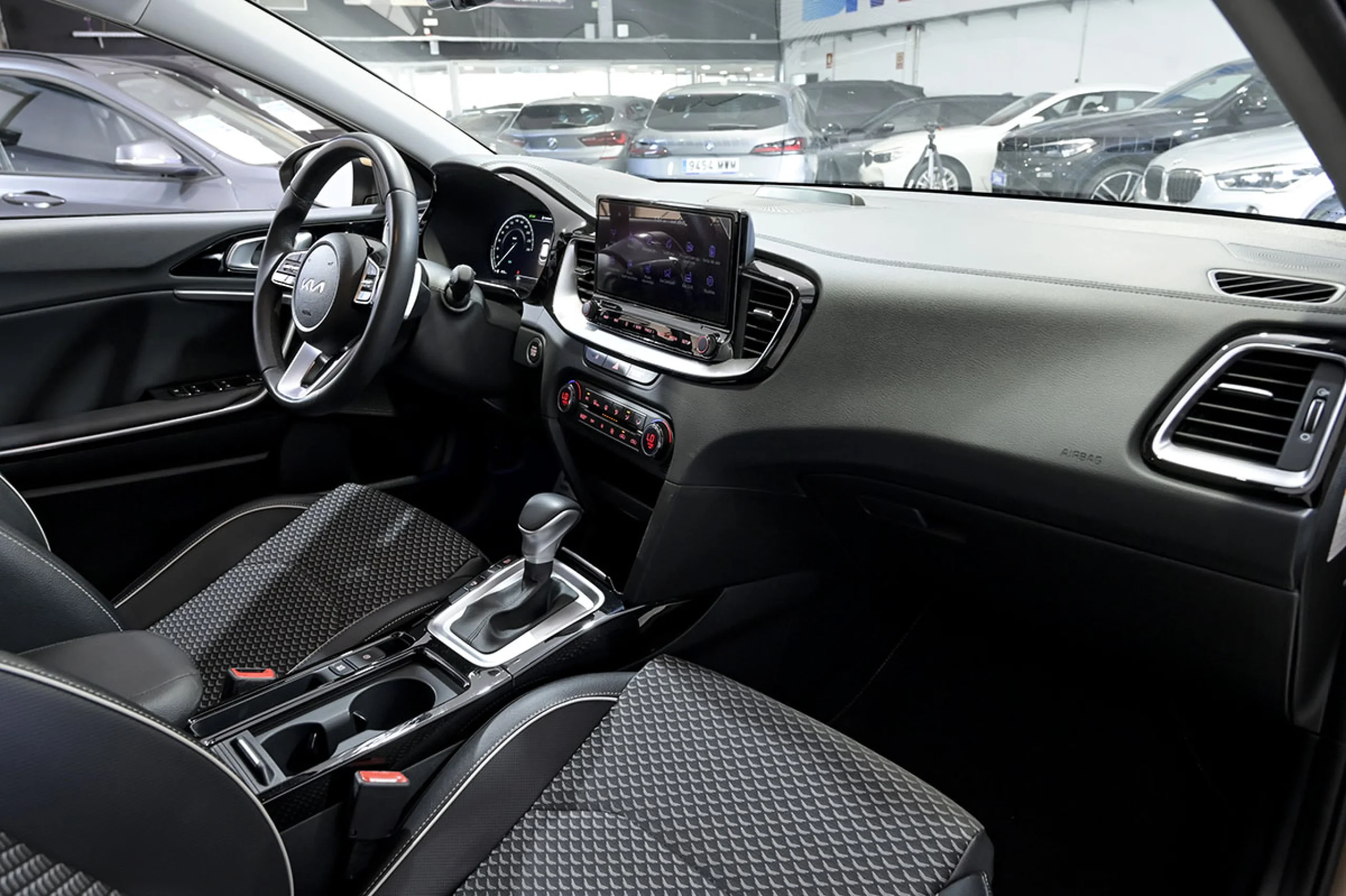 Kia XCeed 1.6 GDi PHEV 104kW 141CV eTech - Foto 39