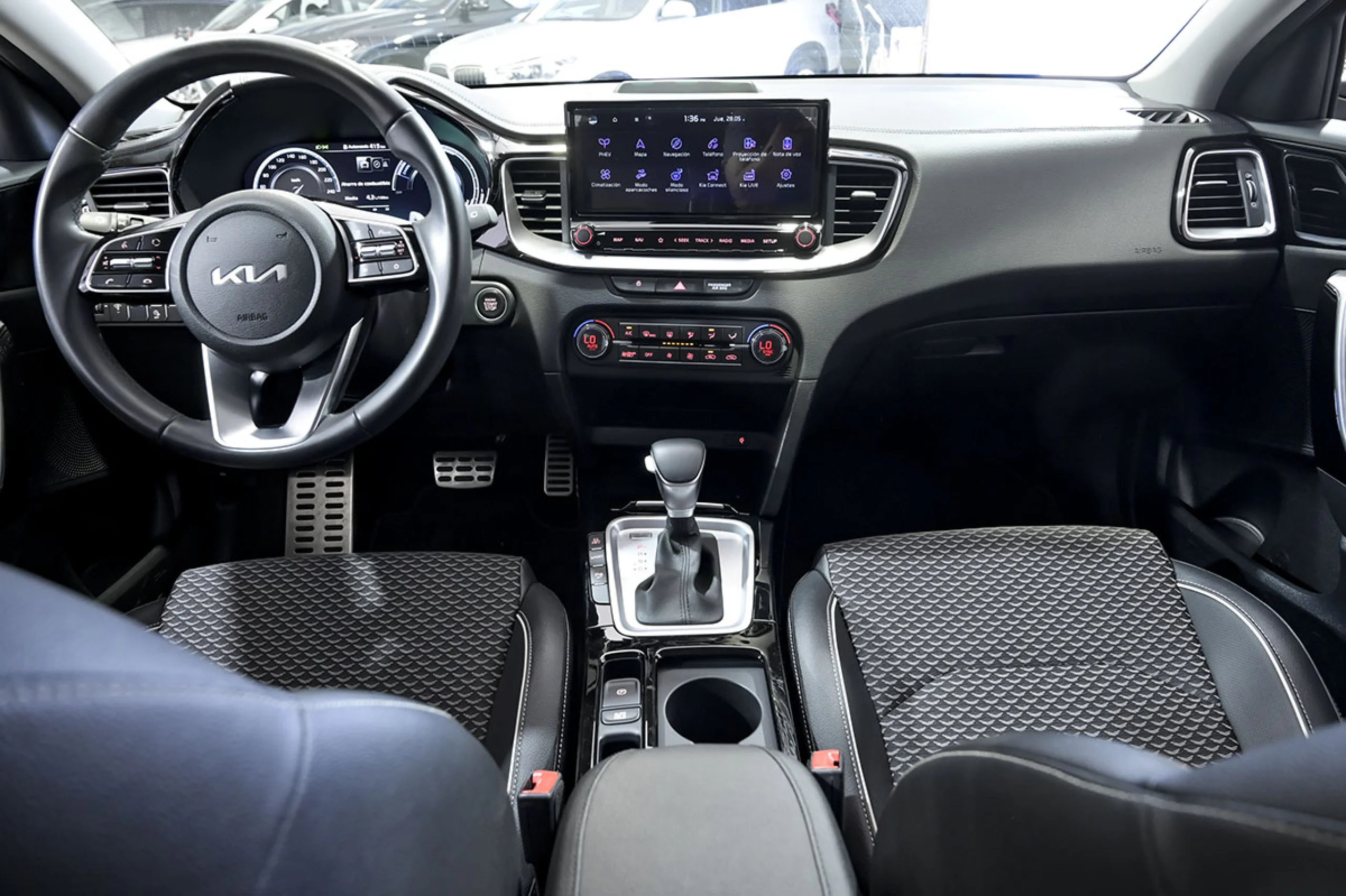 Kia XCeed 1.6 GDi PHEV 104kW 141CV eTech - Foto 8