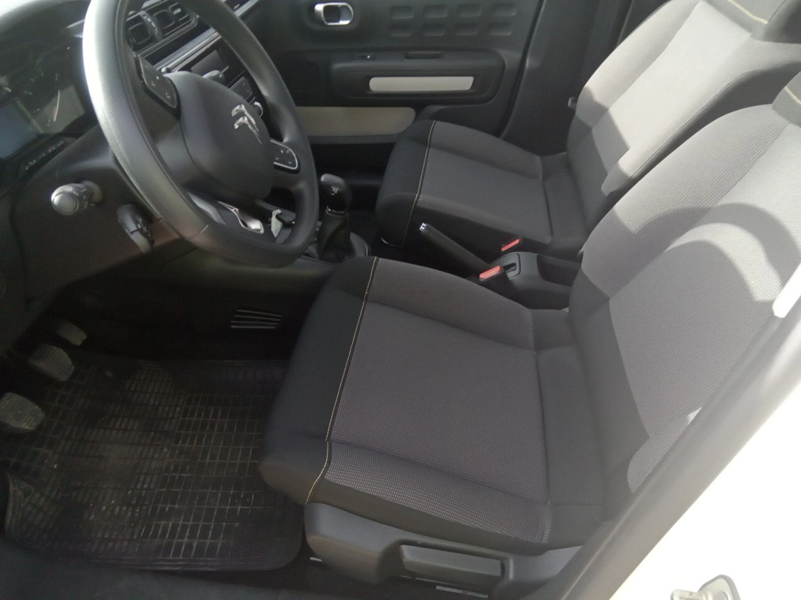 Citroen C3 BlueHDi 73KW (100CV) S&amp;S FEEL - Foto 7