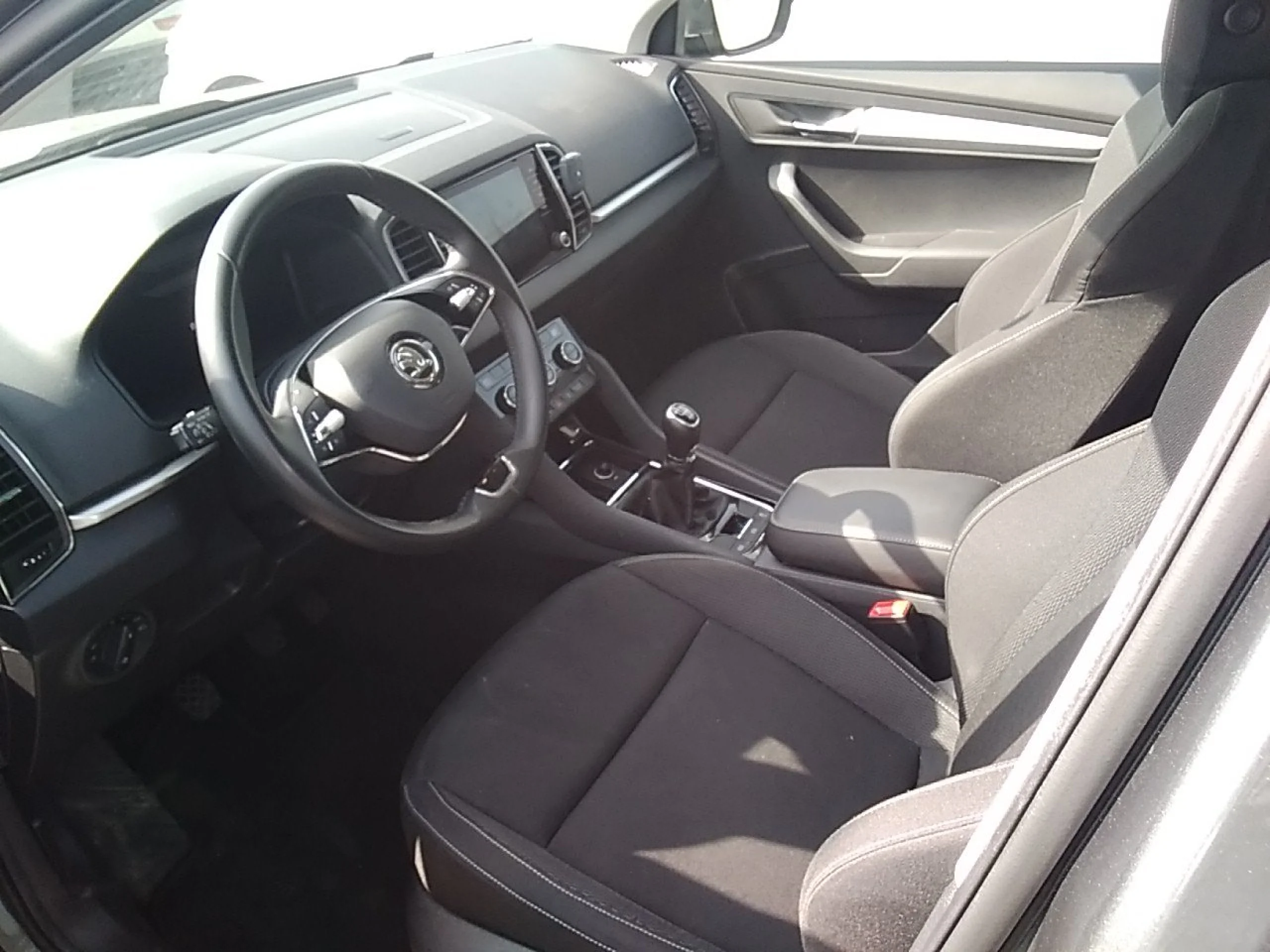 Skoda Karoq 2.0 TDI 85kW (115CV) Ambition - Foto 7