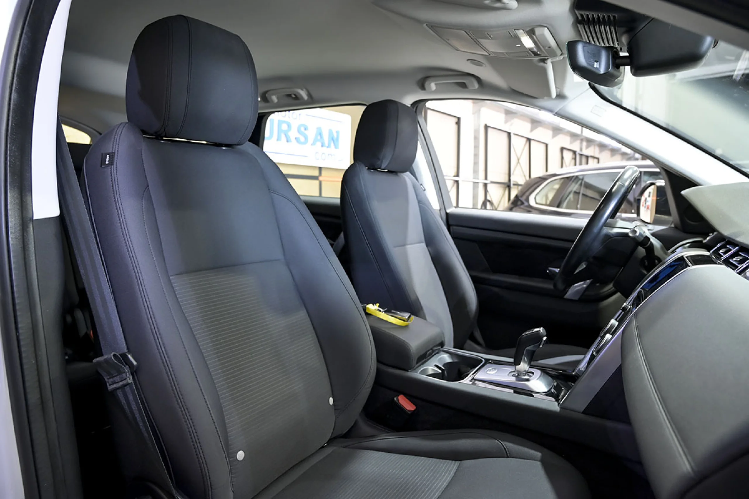 Land Rover Discovery Sport 2.0D TD4 204 PS AWD Auto MHEV Standard - Foto 40