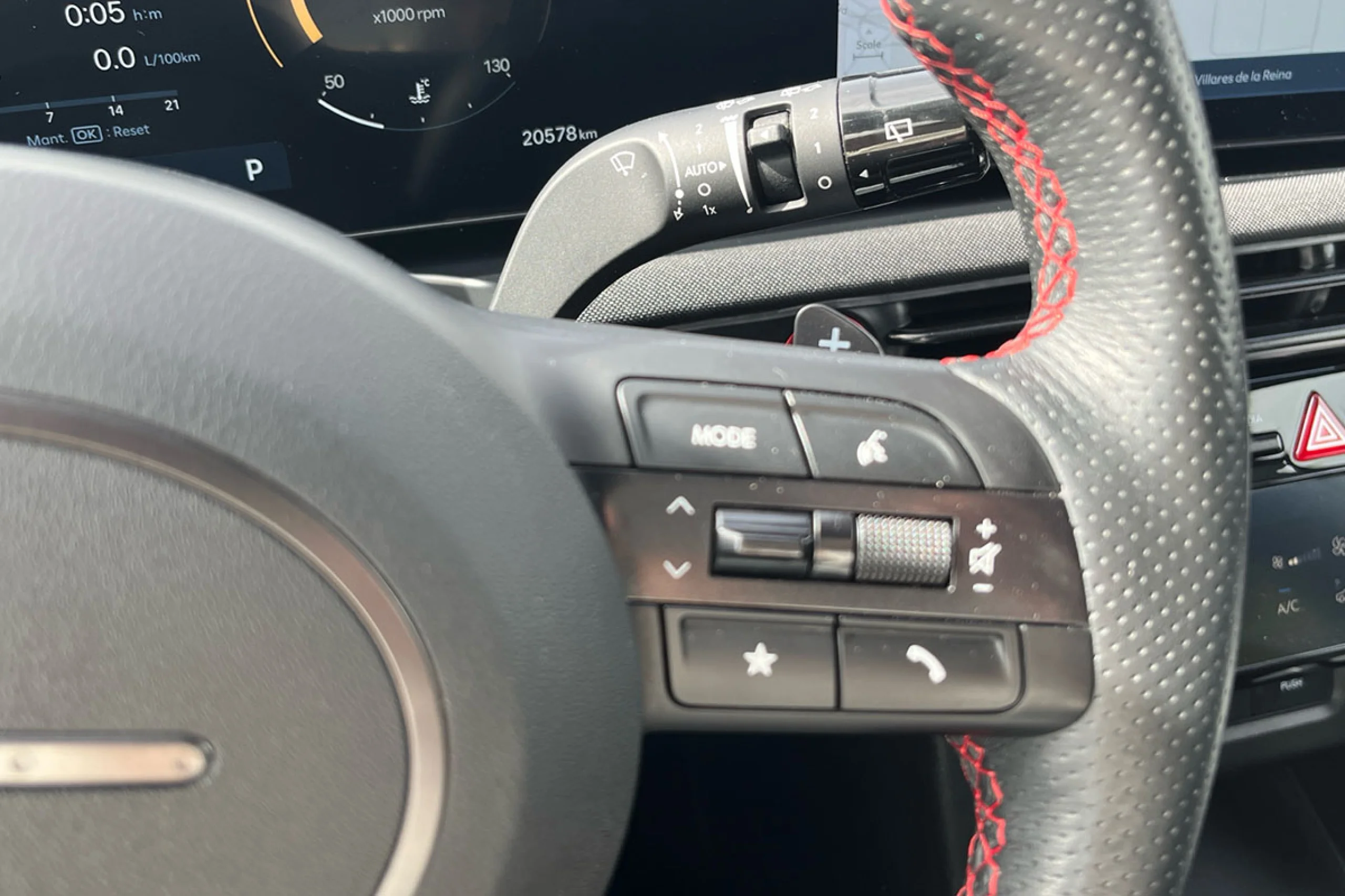 Hyundai Tucson 1.6D 100kW 136CV 48V DCT N Line Sky - Foto 29