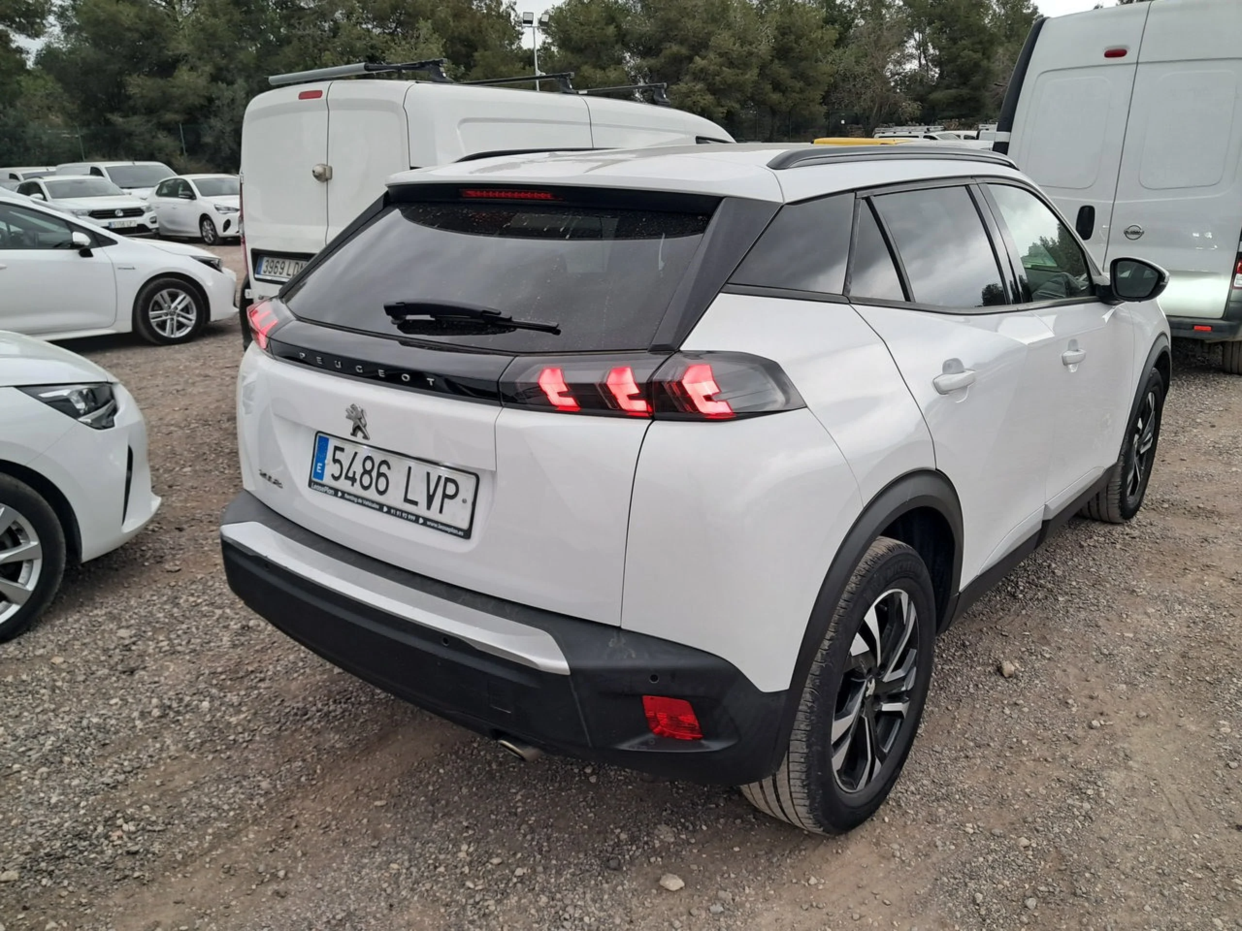 Peugeot 2008 Allure BlueHDI 81kW (110CV) - Foto 4