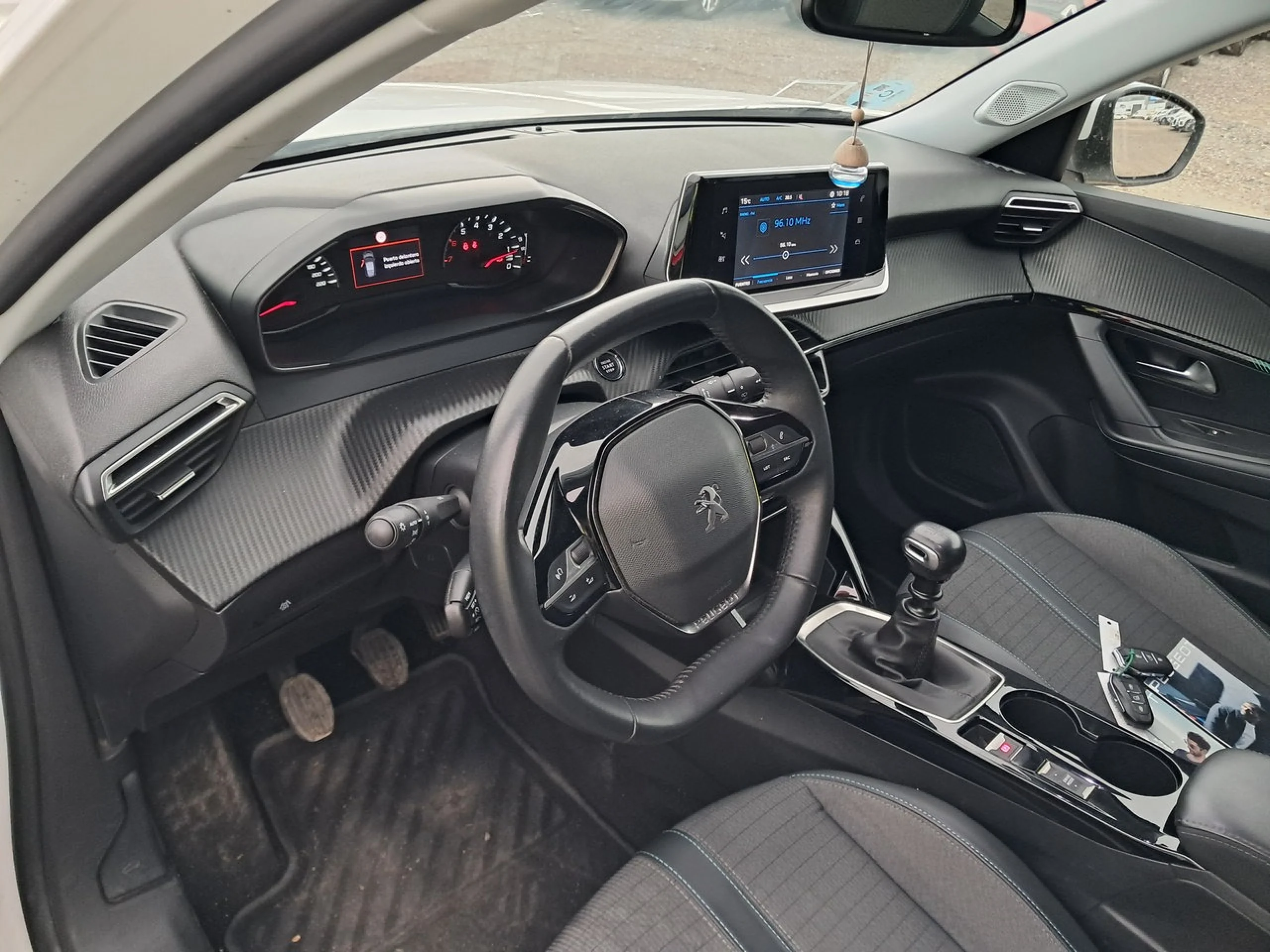 Peugeot 2008 Allure BlueHDI 81kW (110CV) - Foto 7