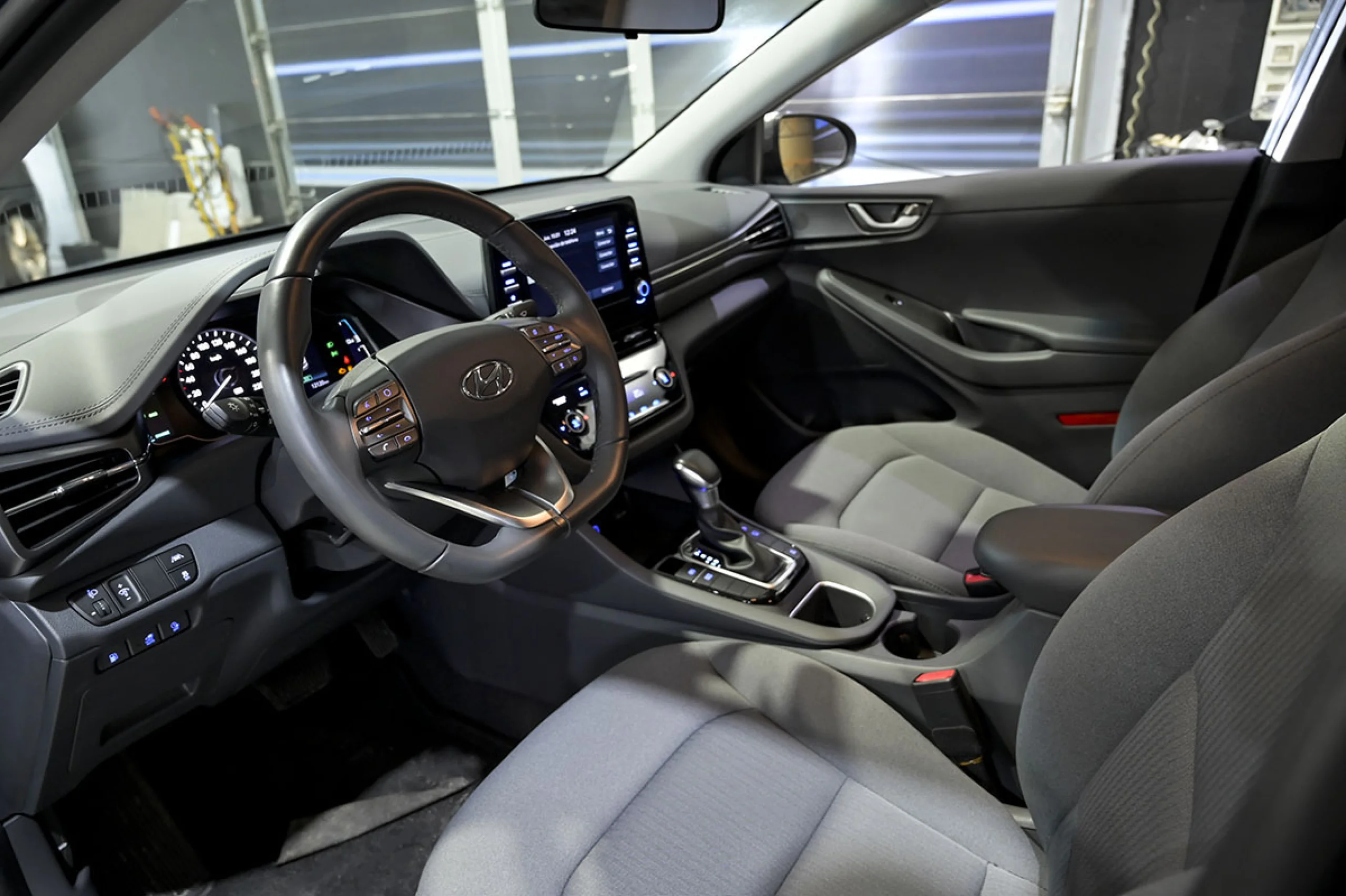 Hyundai Ioniq 1.6 GDI PHEV Klass DCT - Foto 6